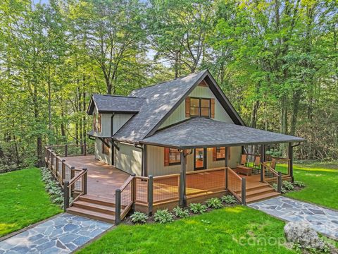 327 Flat Ridge Drive Lake Toxaway NC 28774