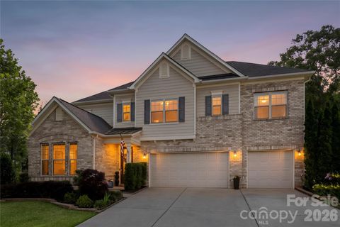 Photo of 5028 Whitemarsh Court, Lancaster, SC 29720 (MLS # 4385391)