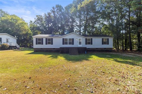 109 Maynard Avenue Wadesboro NC 28170