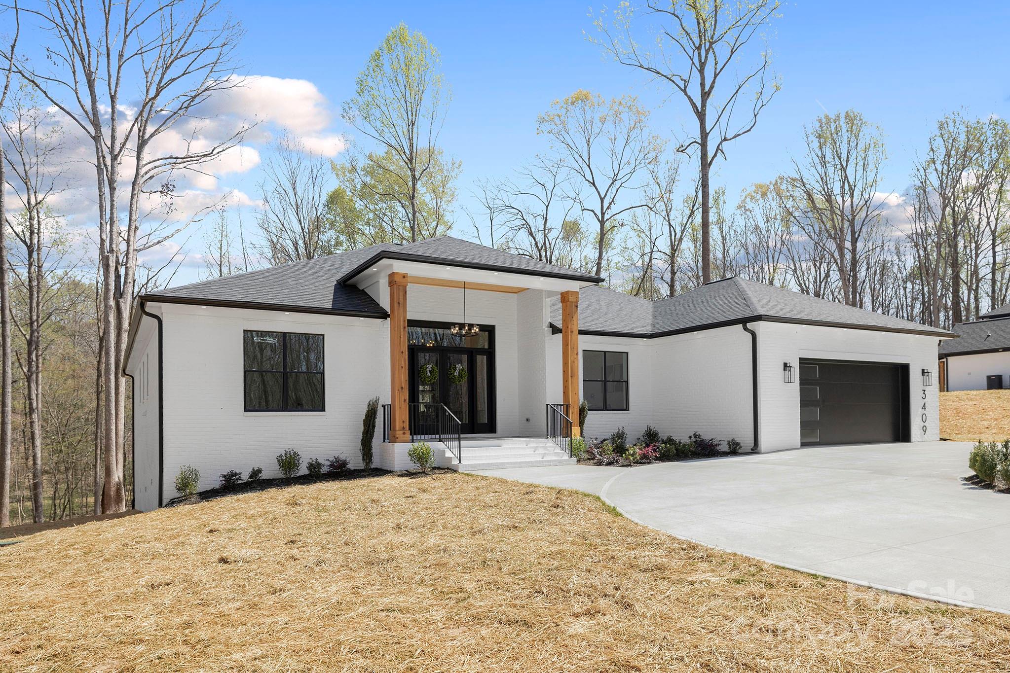 3409 Waxhaw Indian Trail Road S