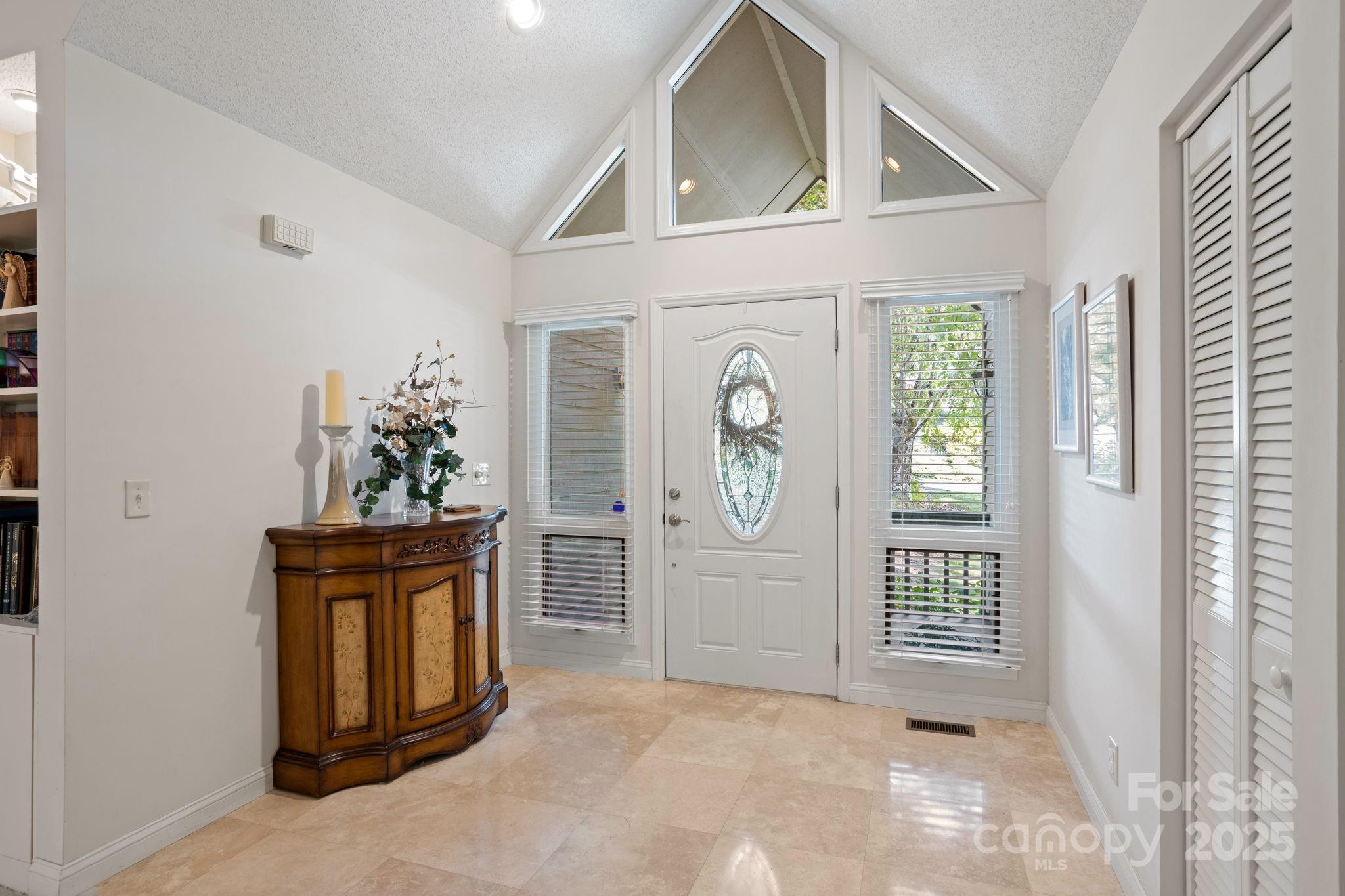 128 Forest View Drive