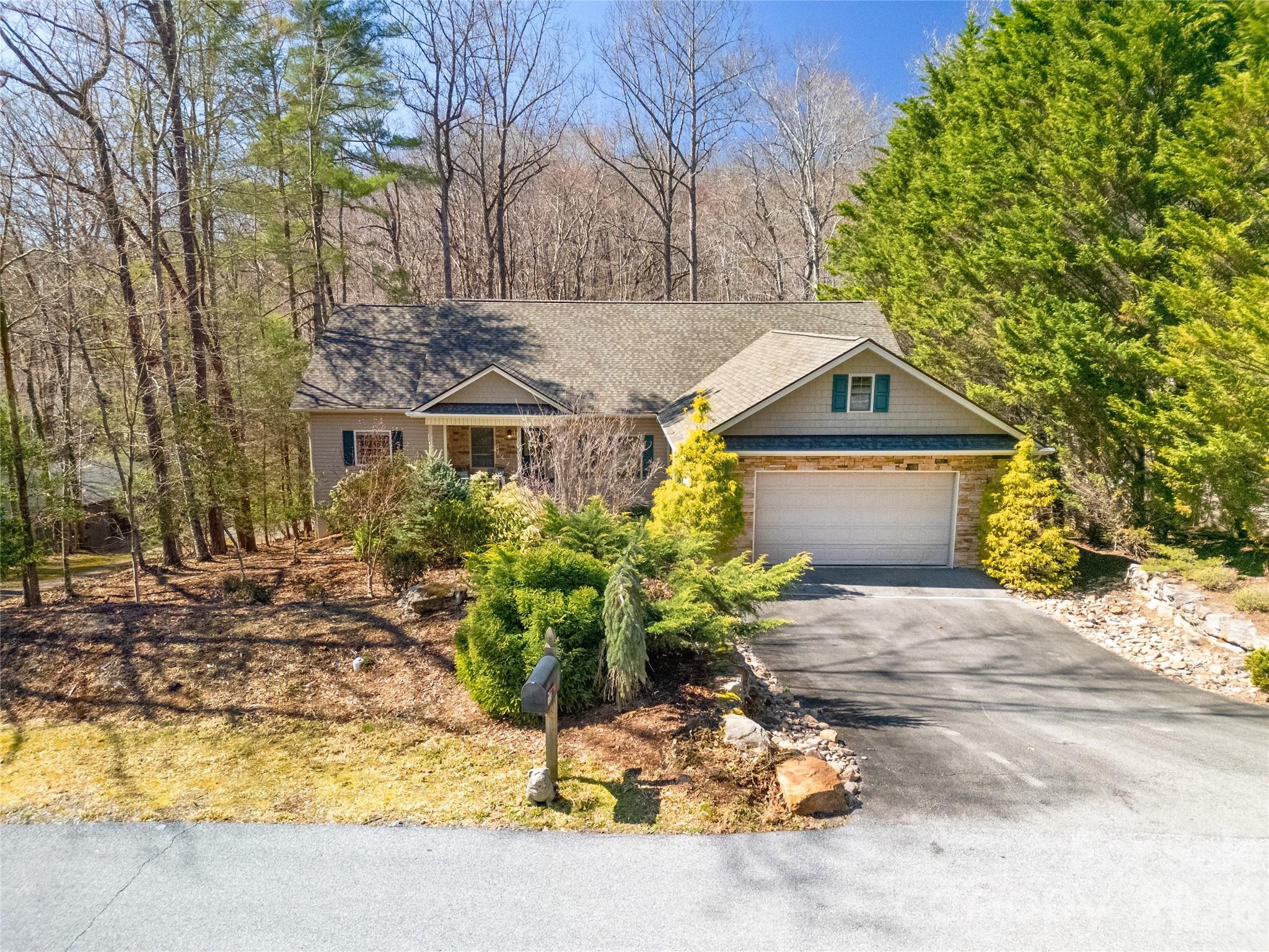 Connestee Falls - Residential