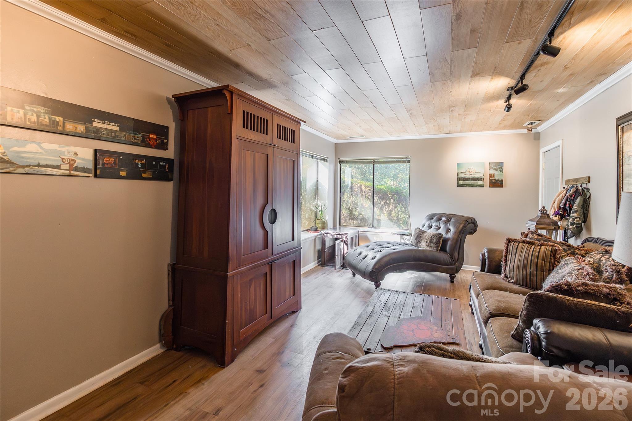 River Hills - Residential