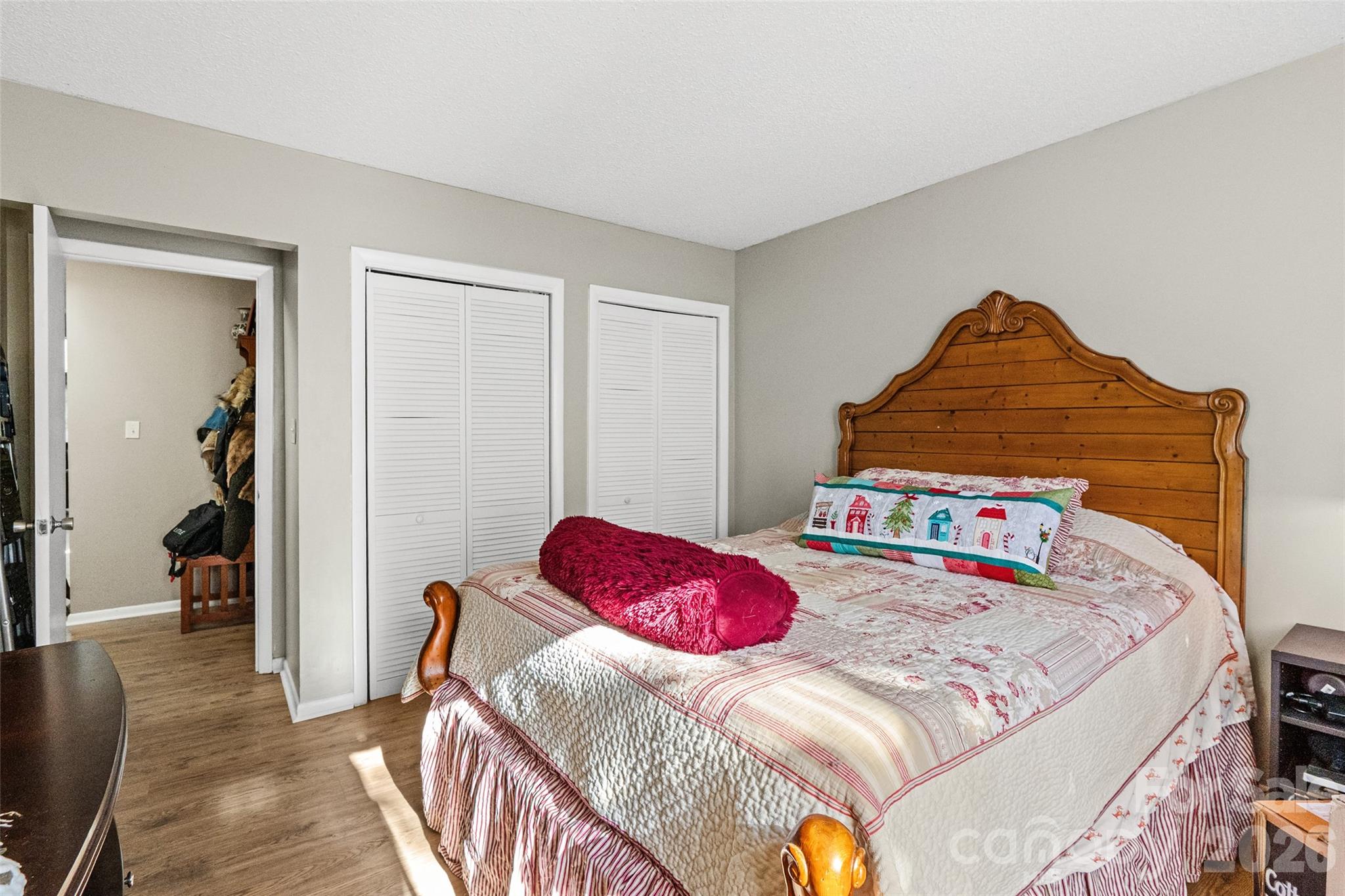 River Hills - Residential