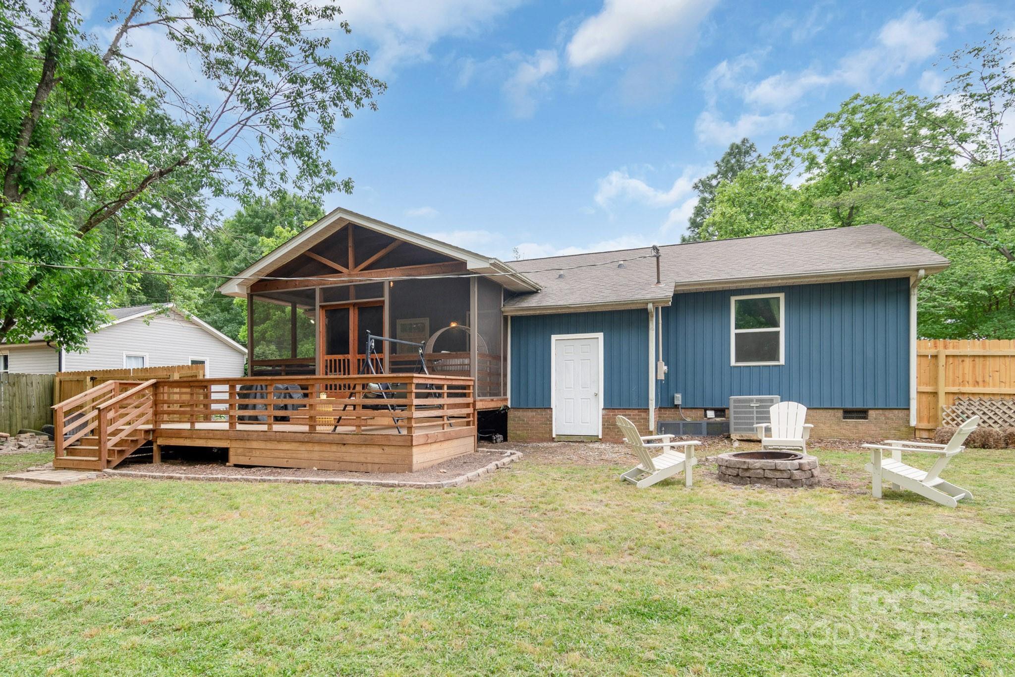 Pinedell - Residential