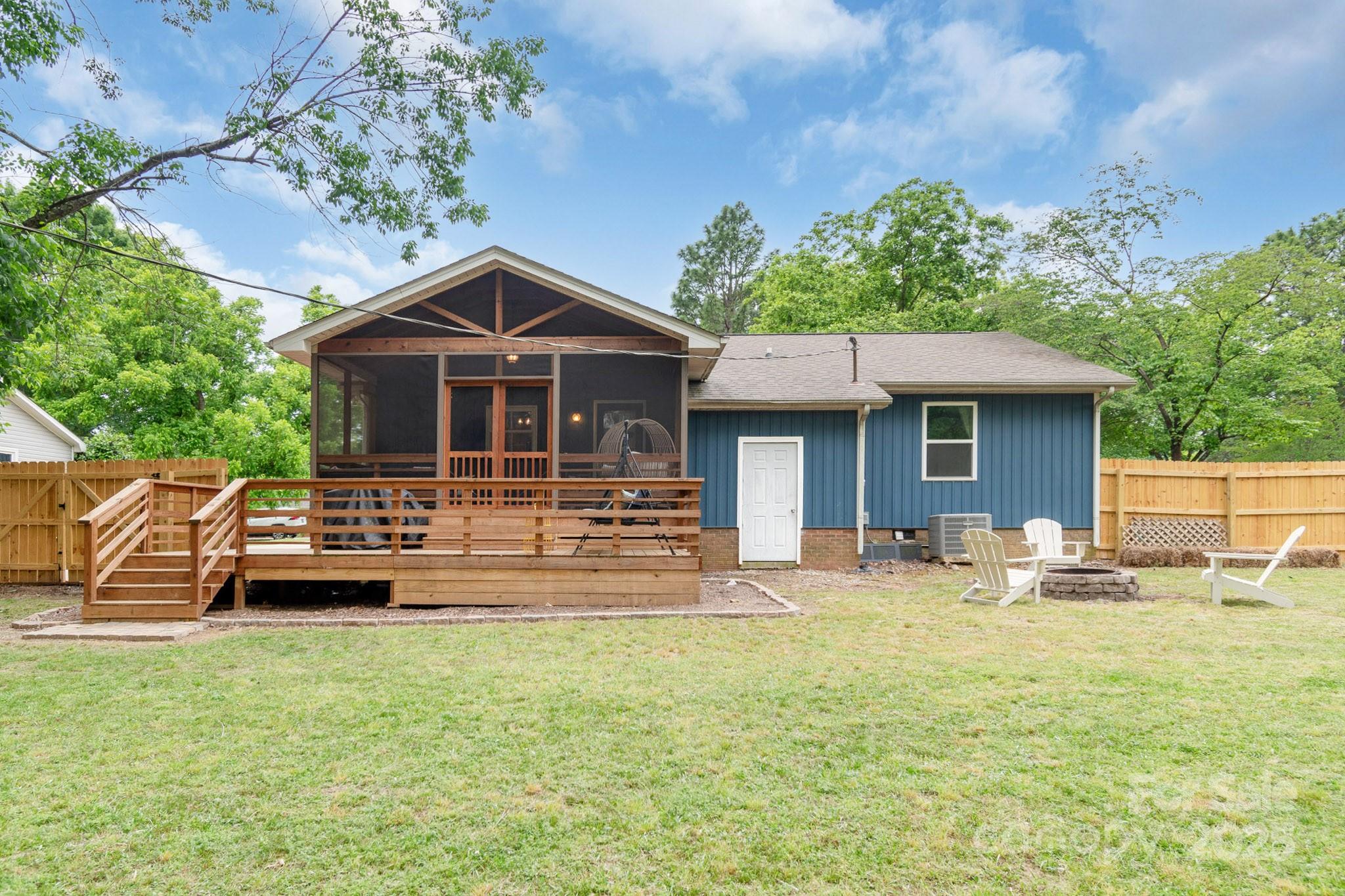 Pinedell - Residential