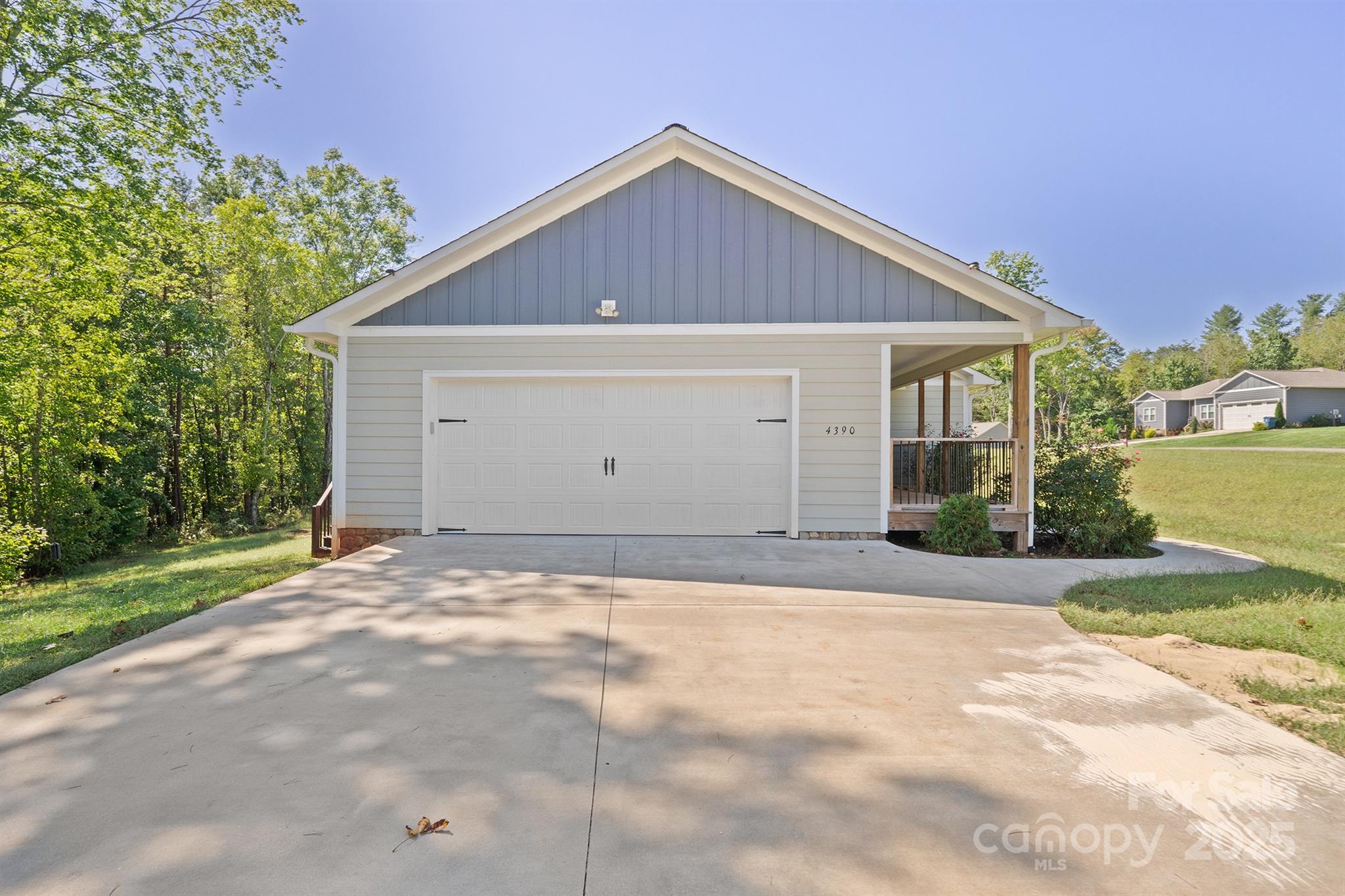 4390 Belmont Drive