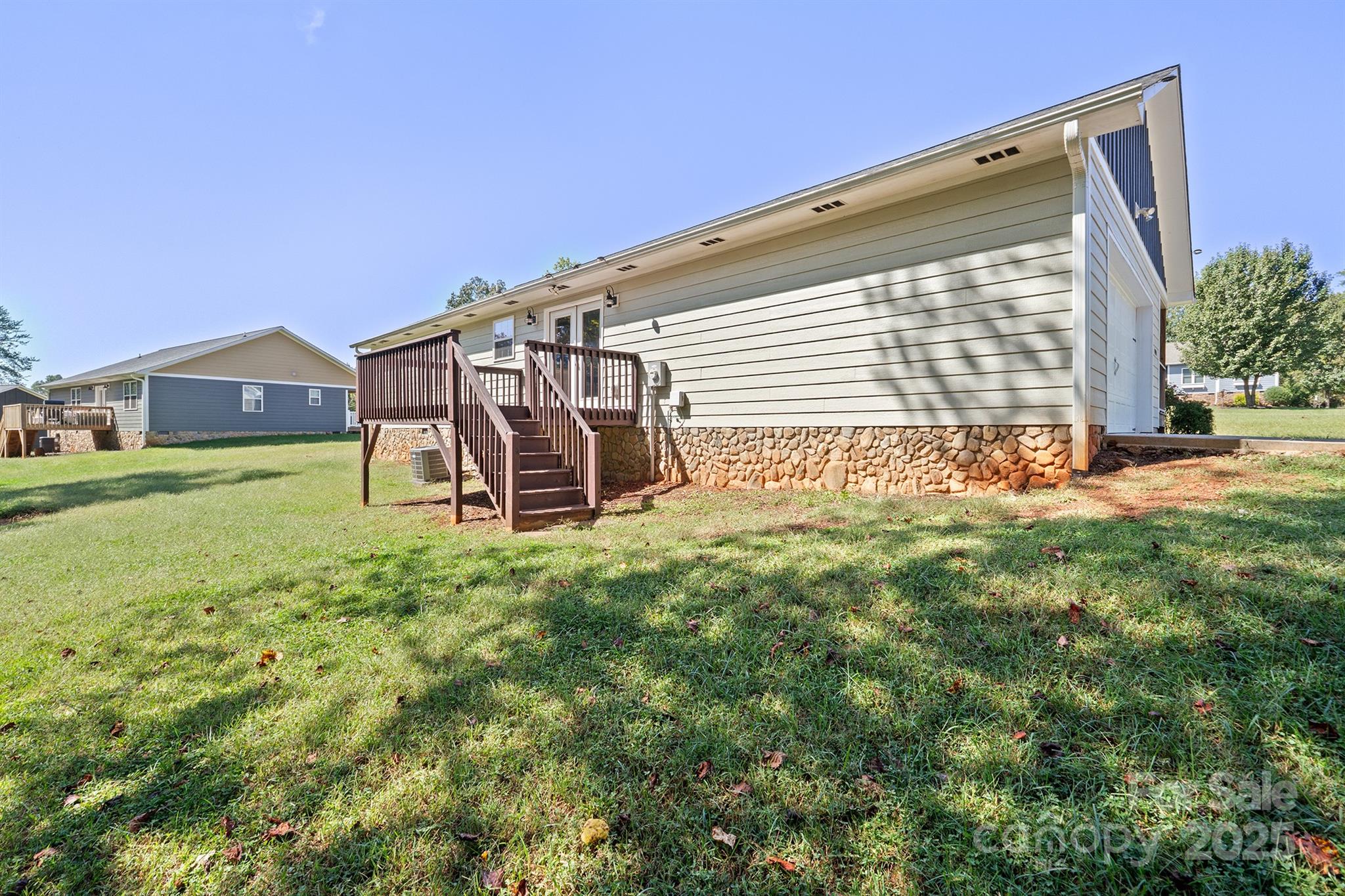 4390 Belmont Drive