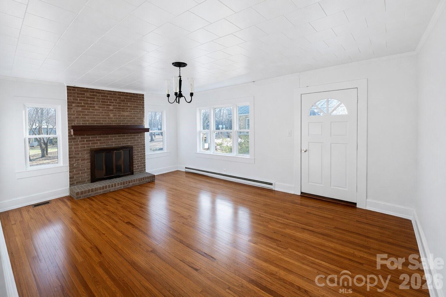 2806 Glendale Avenue