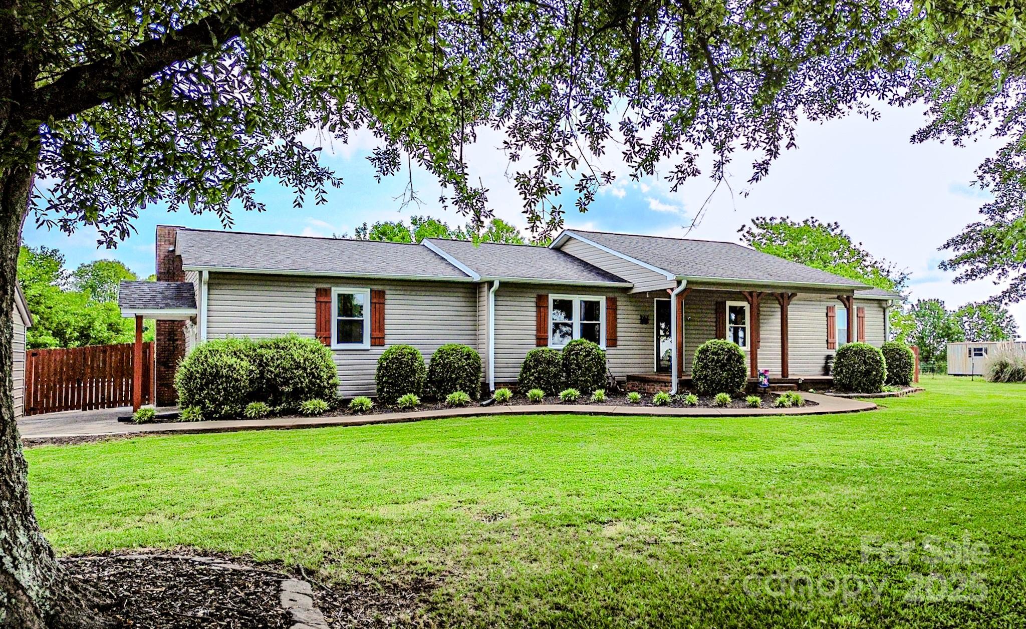 311 Lambs Grill Road