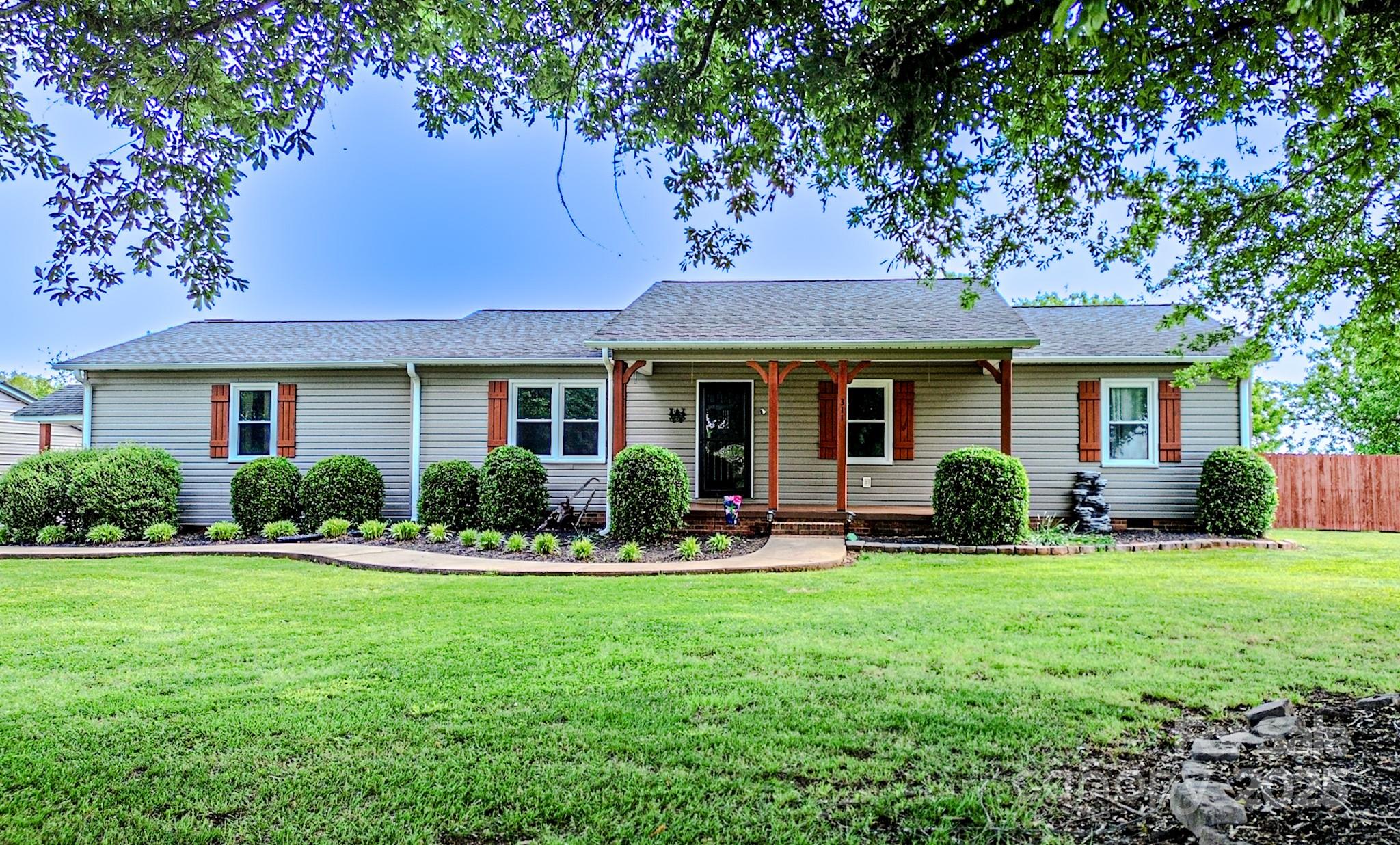 311 Lambs Grill Road