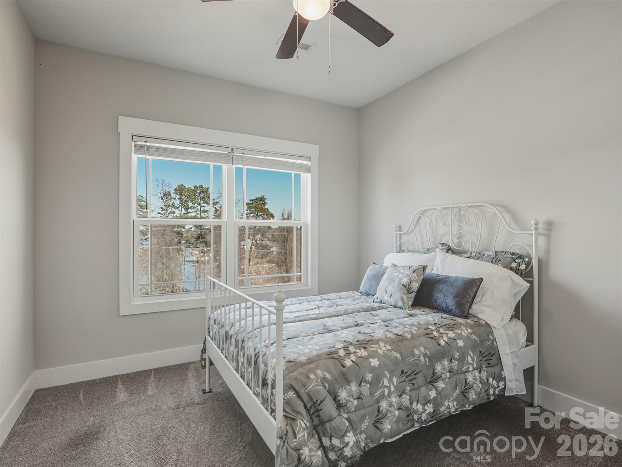 Island Point - Residential