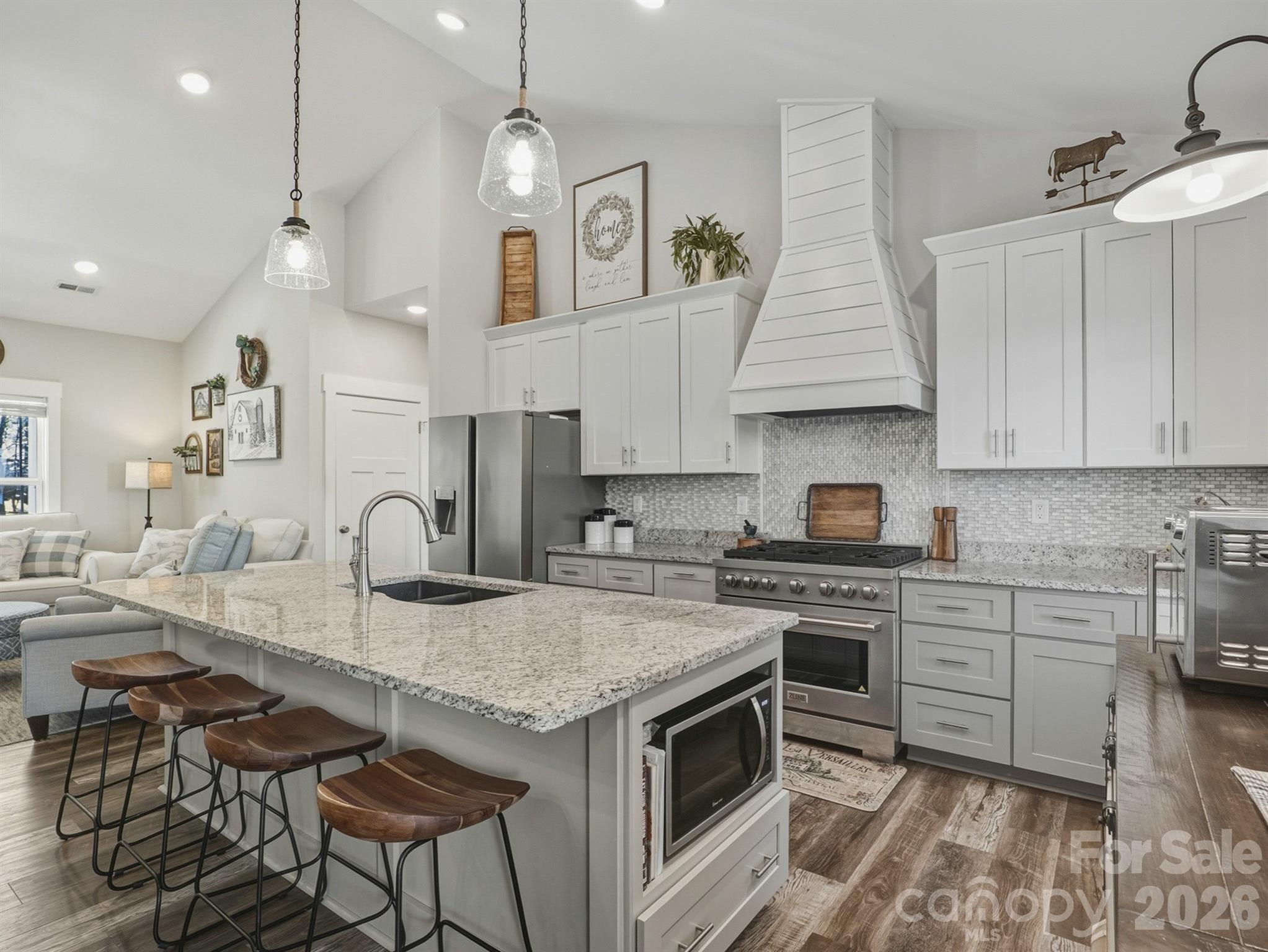 Island Point - Residential