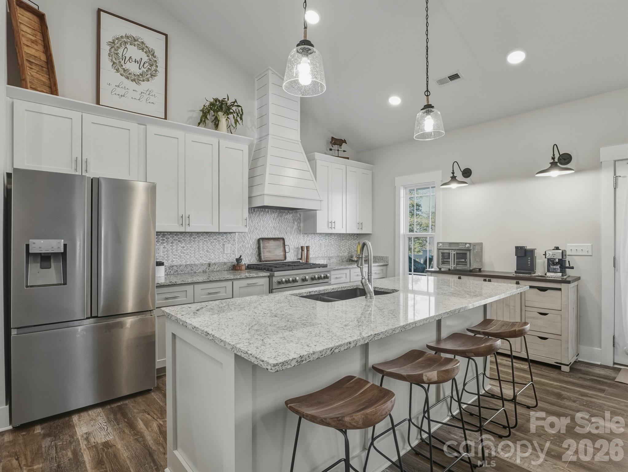 Island Point - Residential