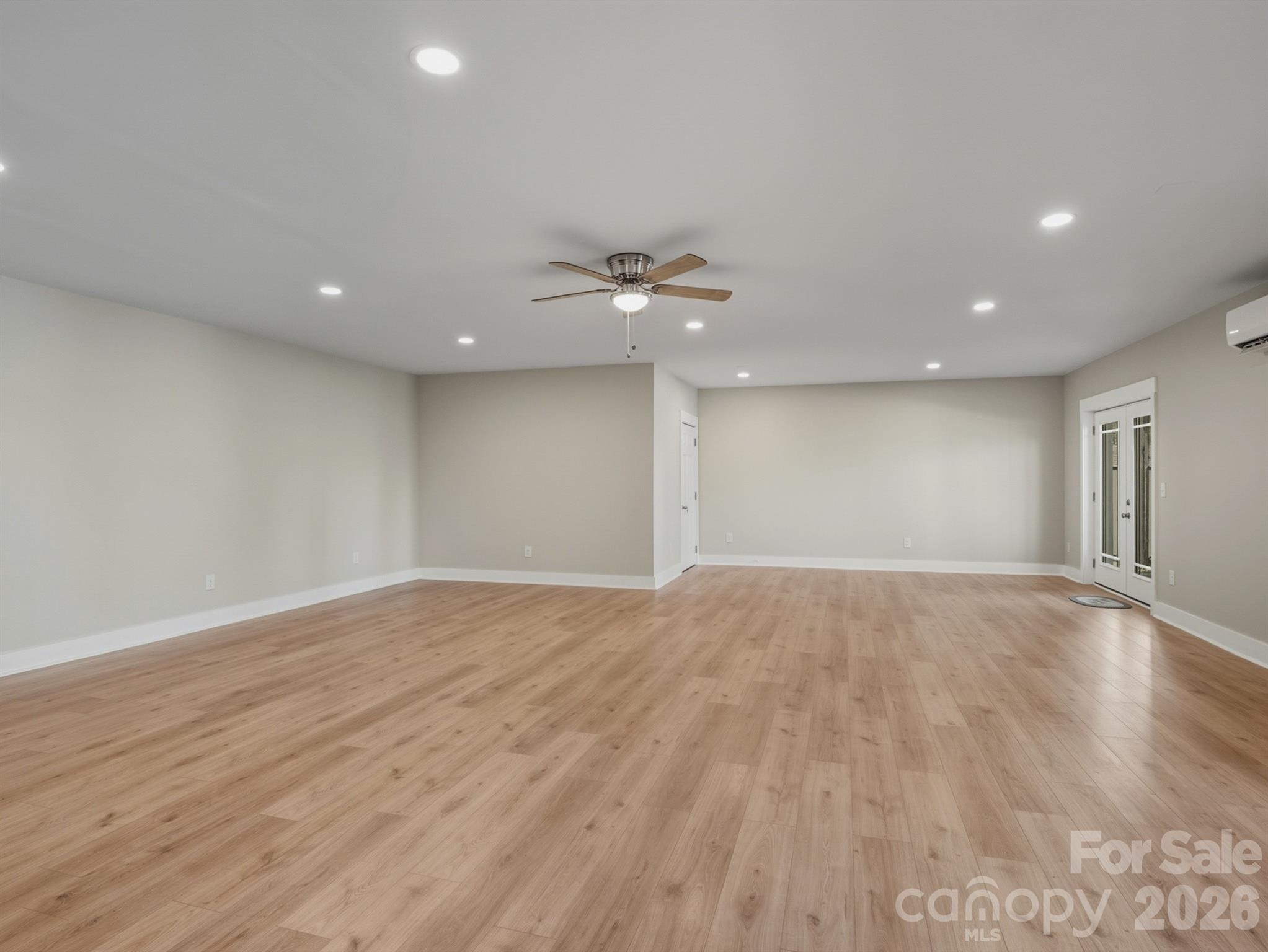 Island Point - Residential