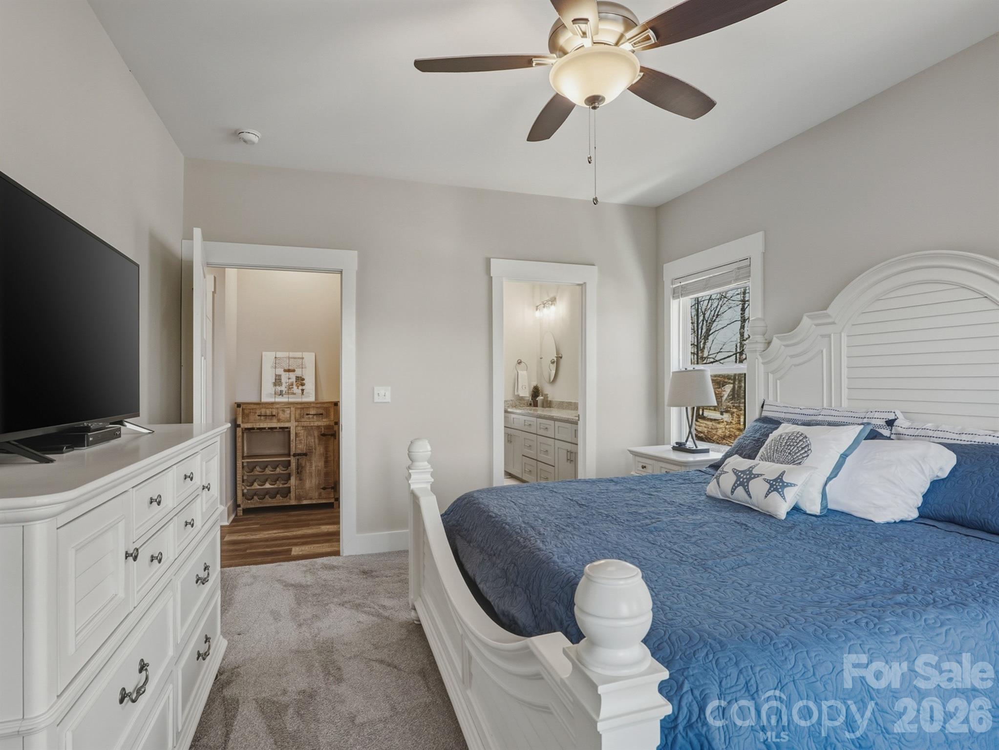 Island Point - Residential