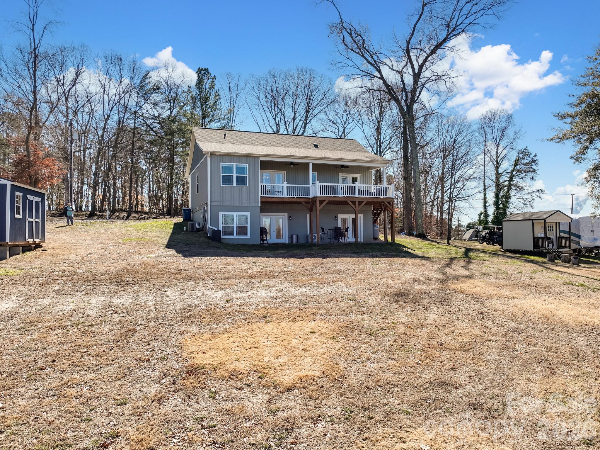 Island Point - Residential