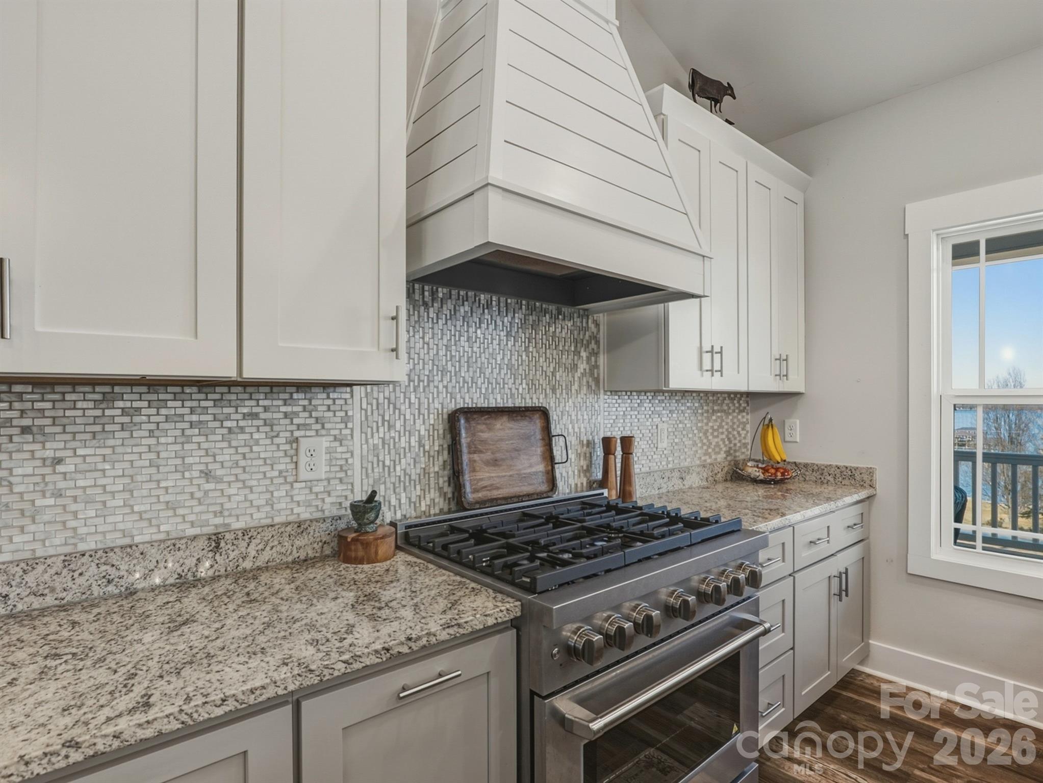 Island Point - Residential