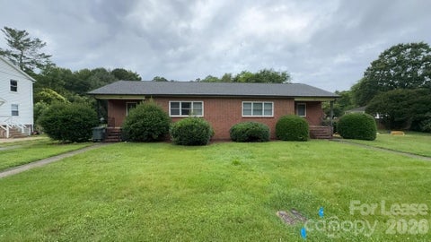 Photo of 2112 Stewart Avenue N, Newton, NC 28658 (MLS # 4425447)