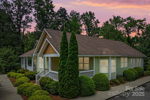 11 Myra Place 103 Asheville NC 28806