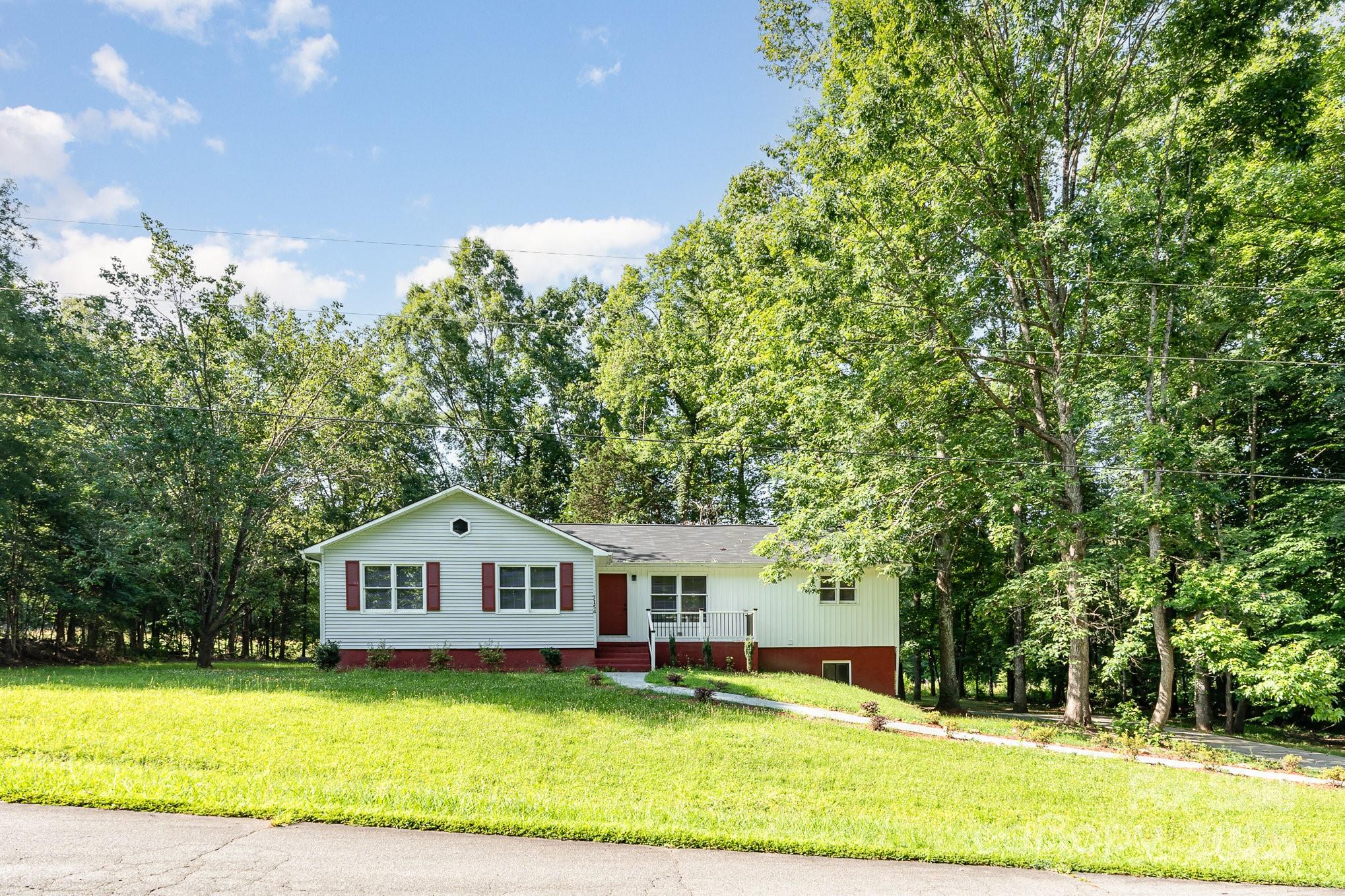 7154 Woodcock Trail