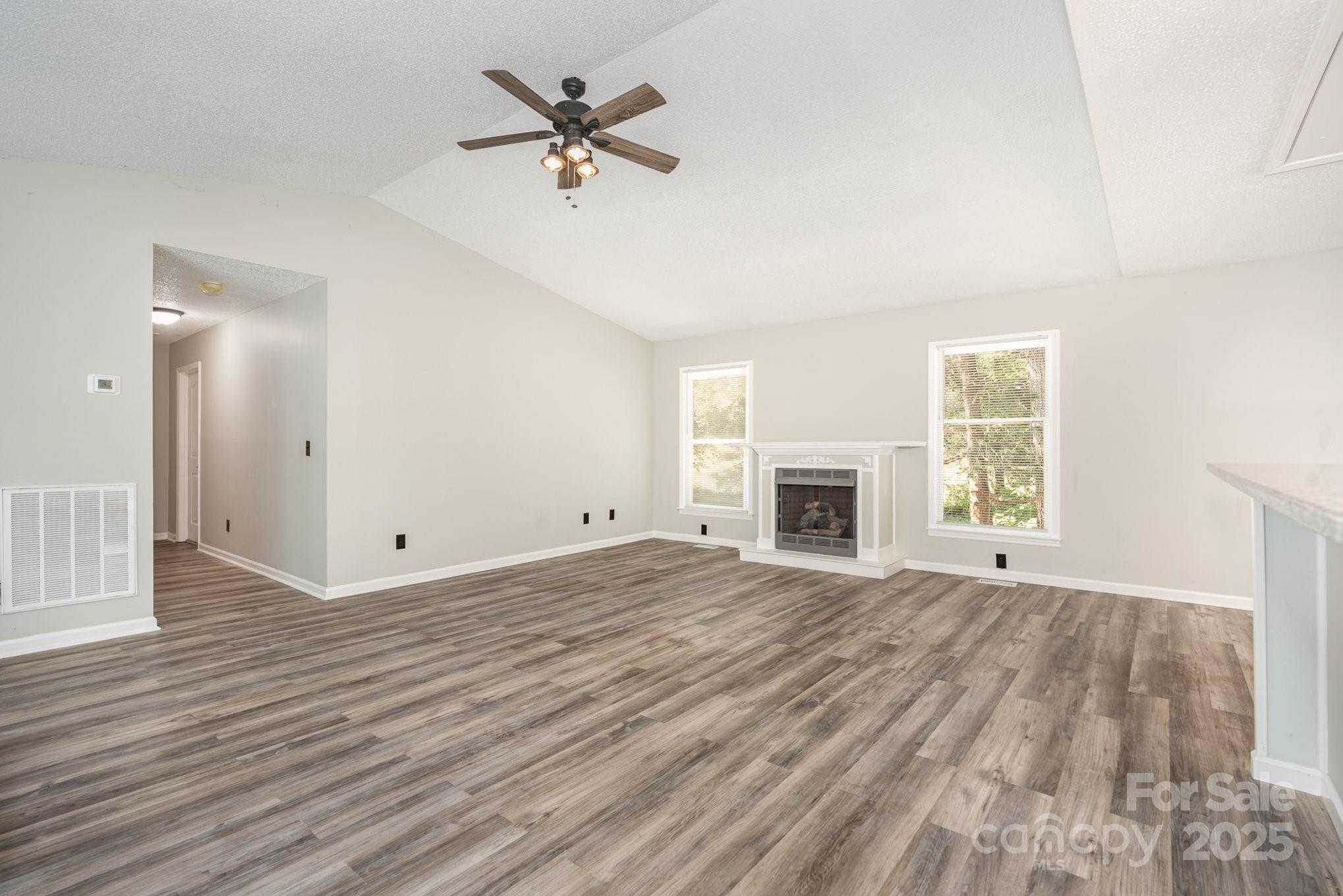 7154 Woodcock Trail