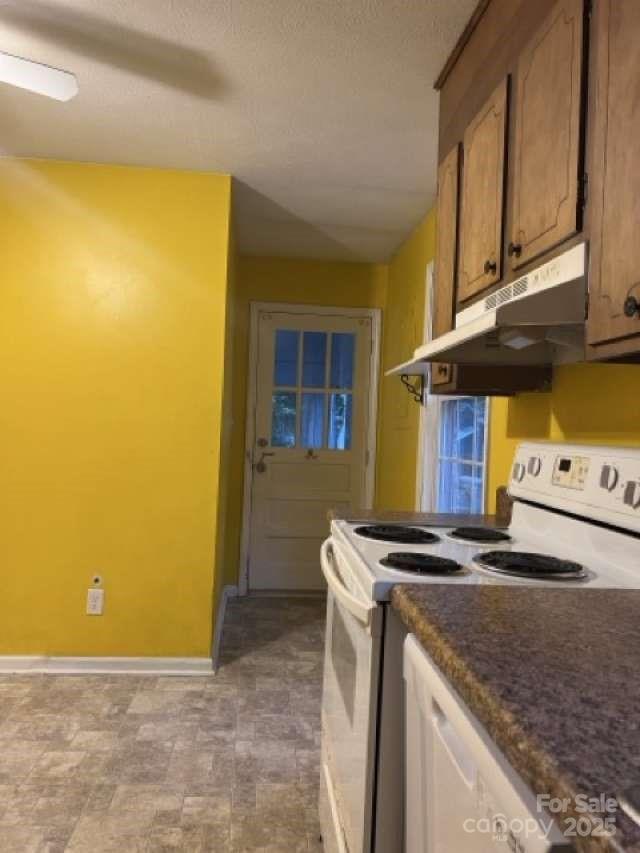 6 Fairway Drive