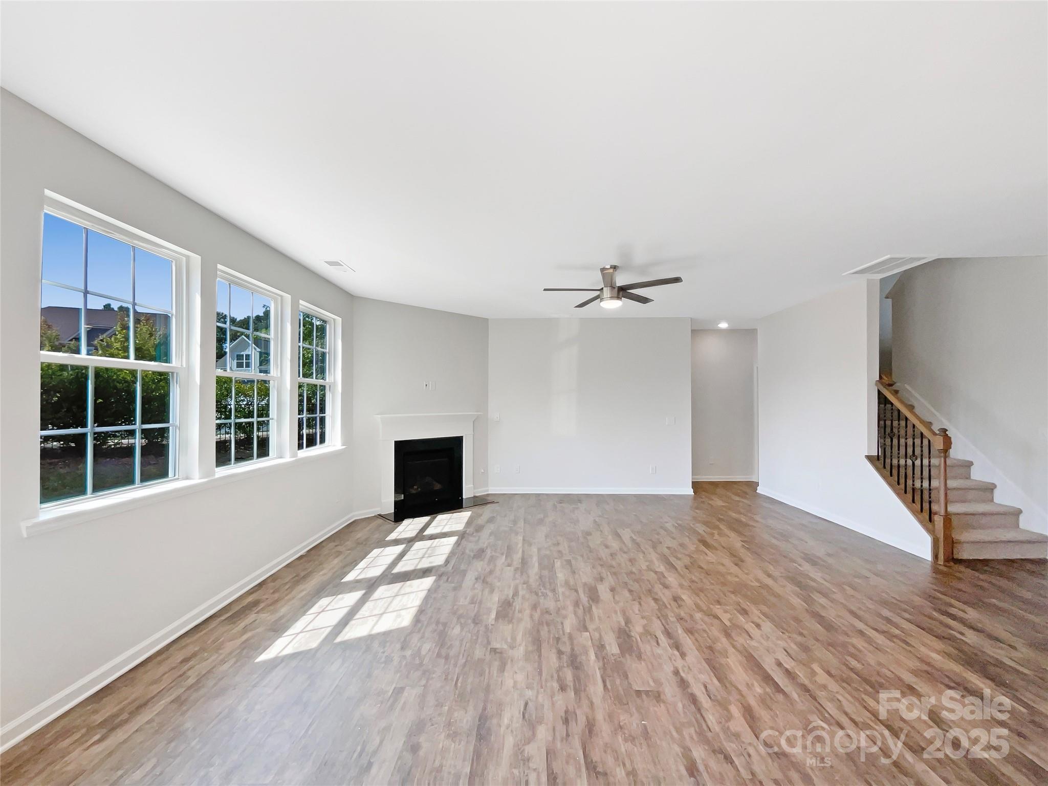 Oakland Pointe - Residential