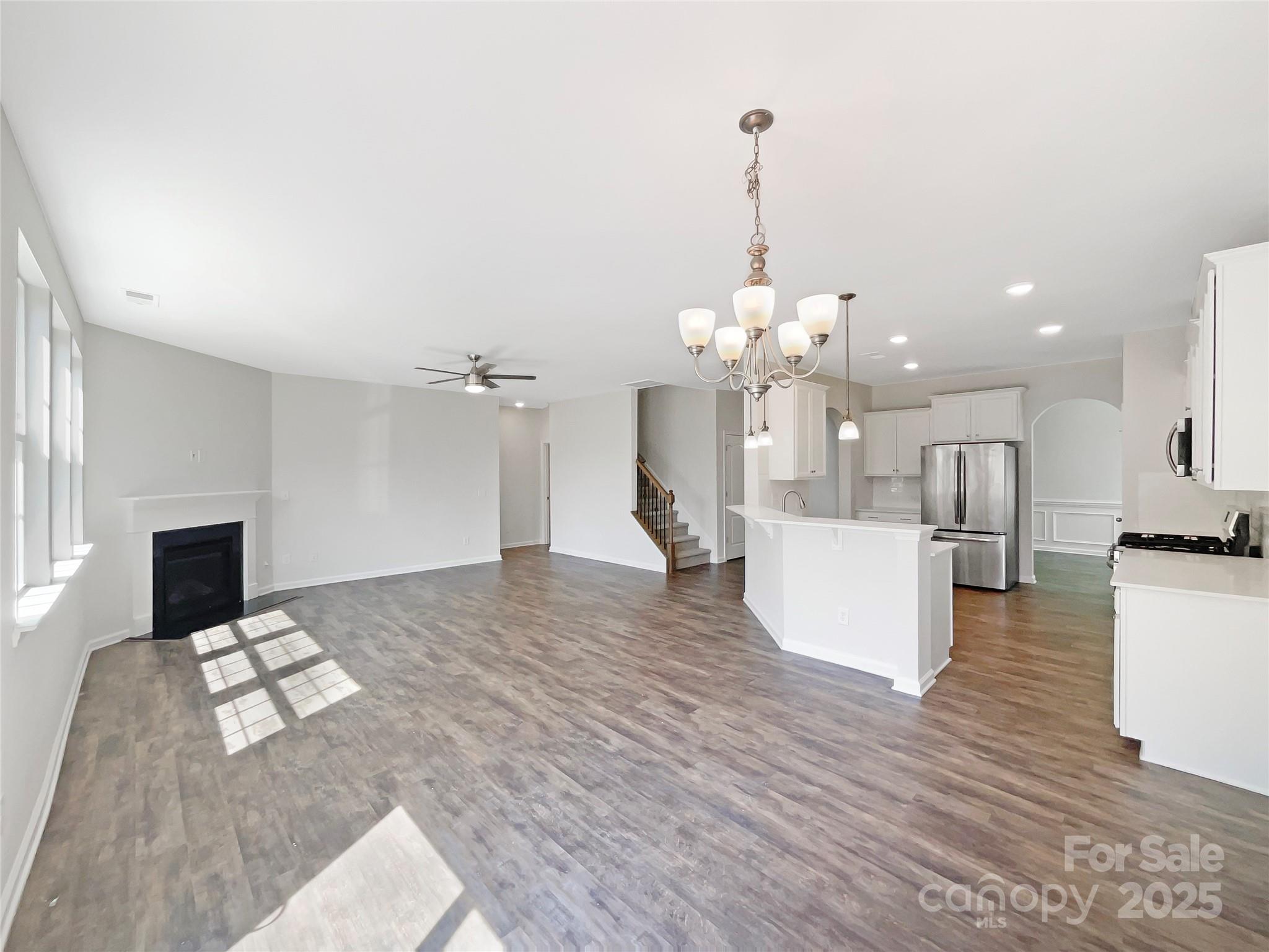 Oakland Pointe - Residential