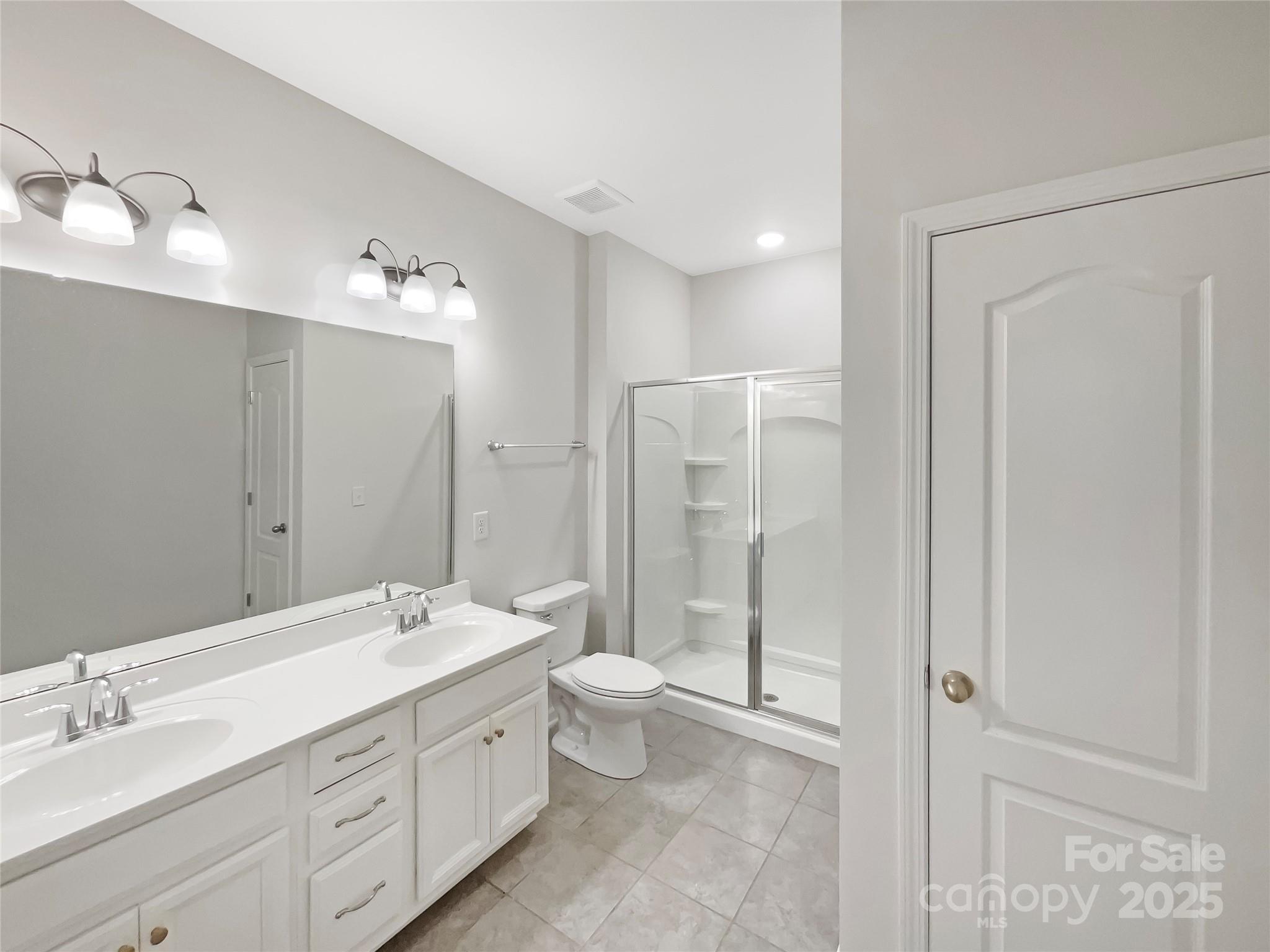 Oakland Pointe - Residential