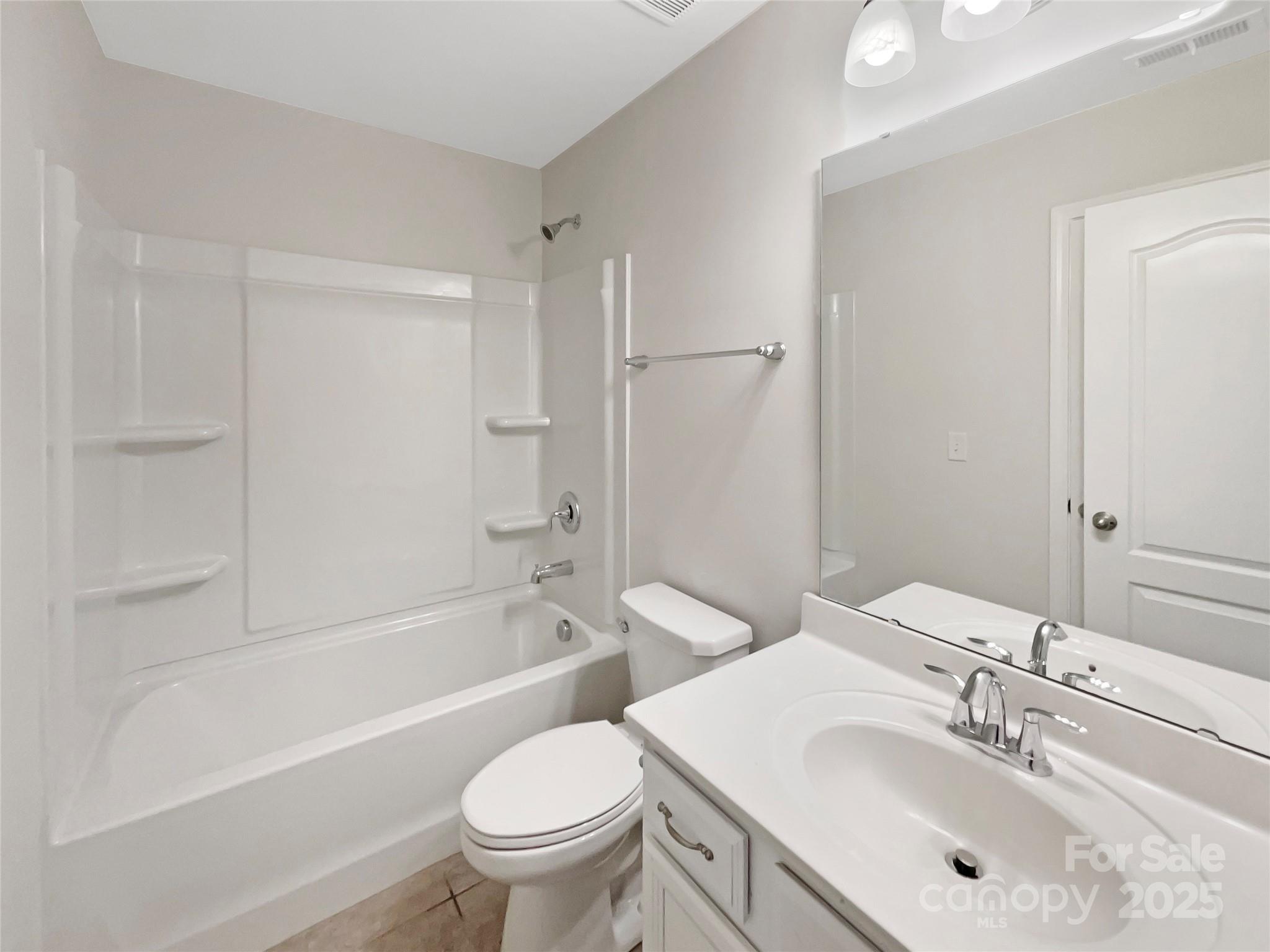 Oakland Pointe - Residential