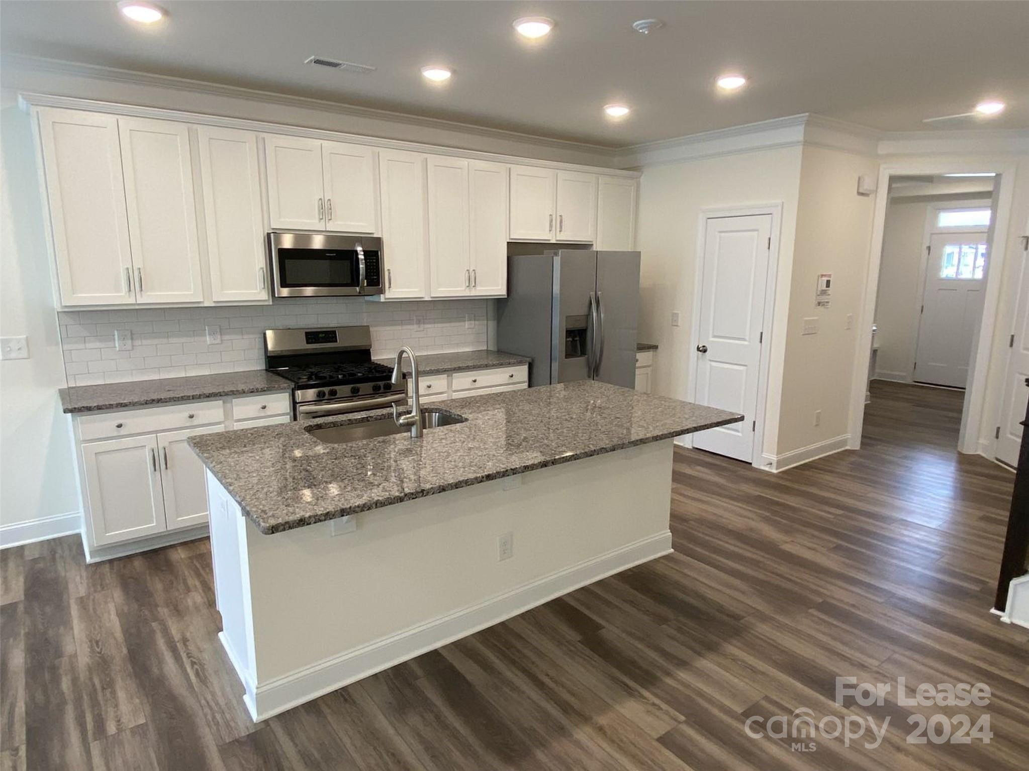 The Townhomes at McKee Glen - Residential Lease