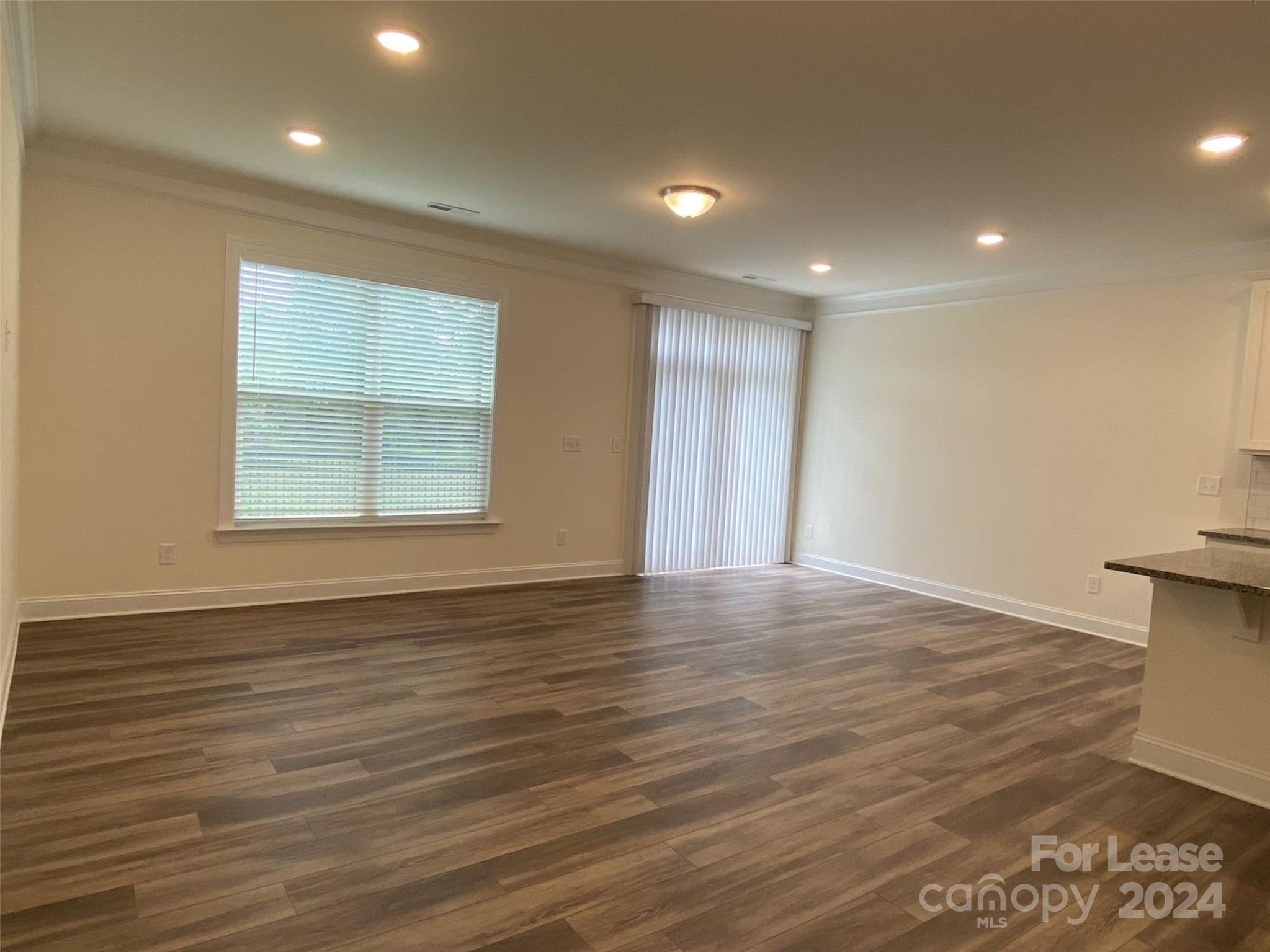 The Townhomes at McKee Glen - Residential Lease