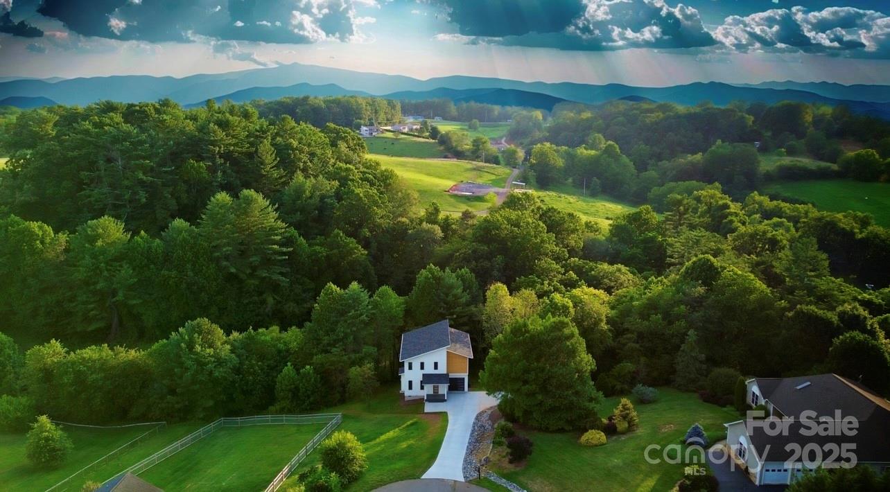 90 Bear Creek Hills Drive