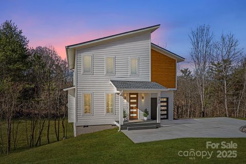 90 Bear Creek Hills Drive Leicester NC 28748
