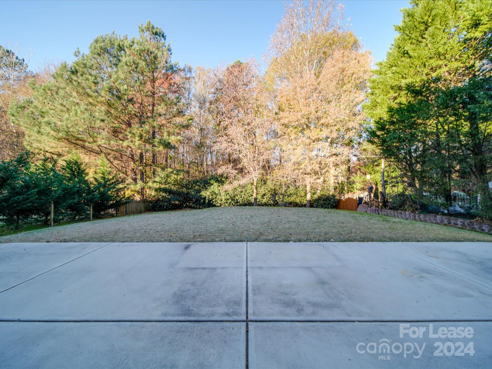 Weston Glen - Residential Lease