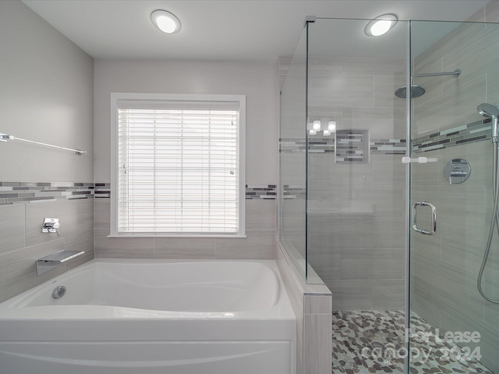 Weston Glen - Residential Lease