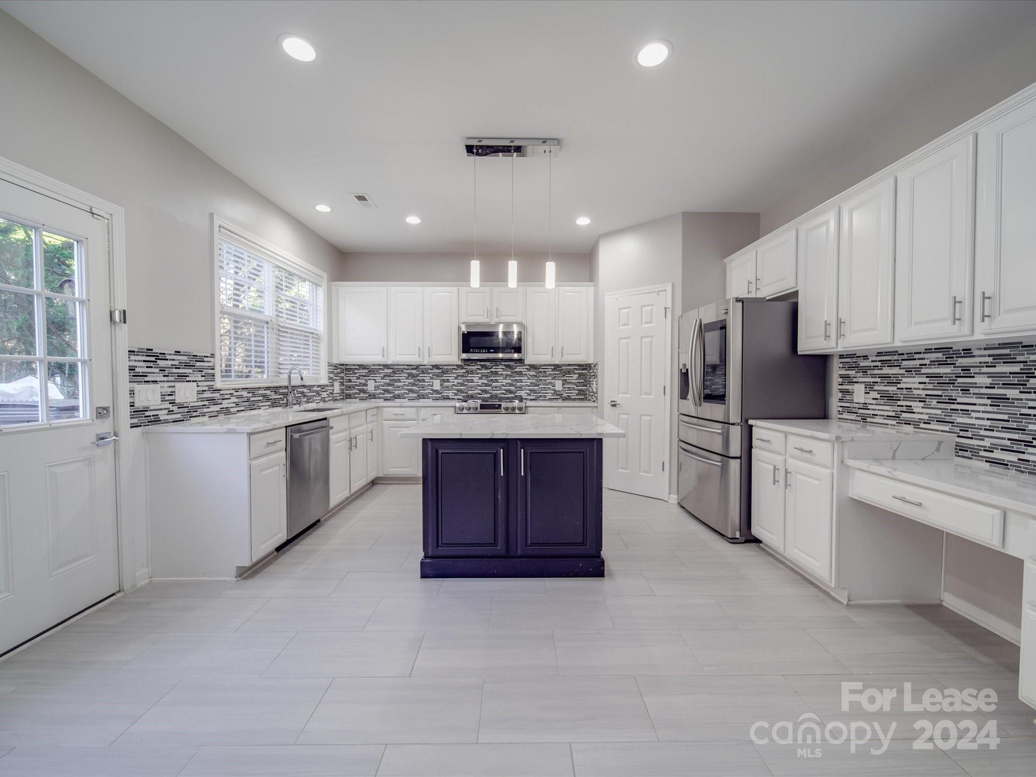 Weston Glen - Residential Lease