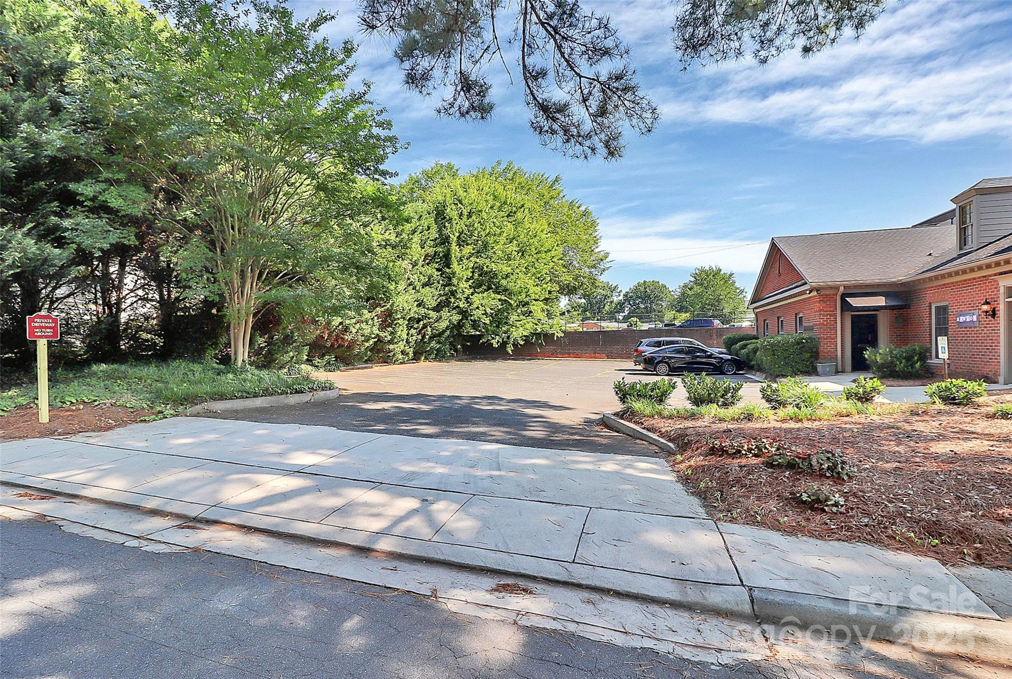 1433 Heather Lane Suite B