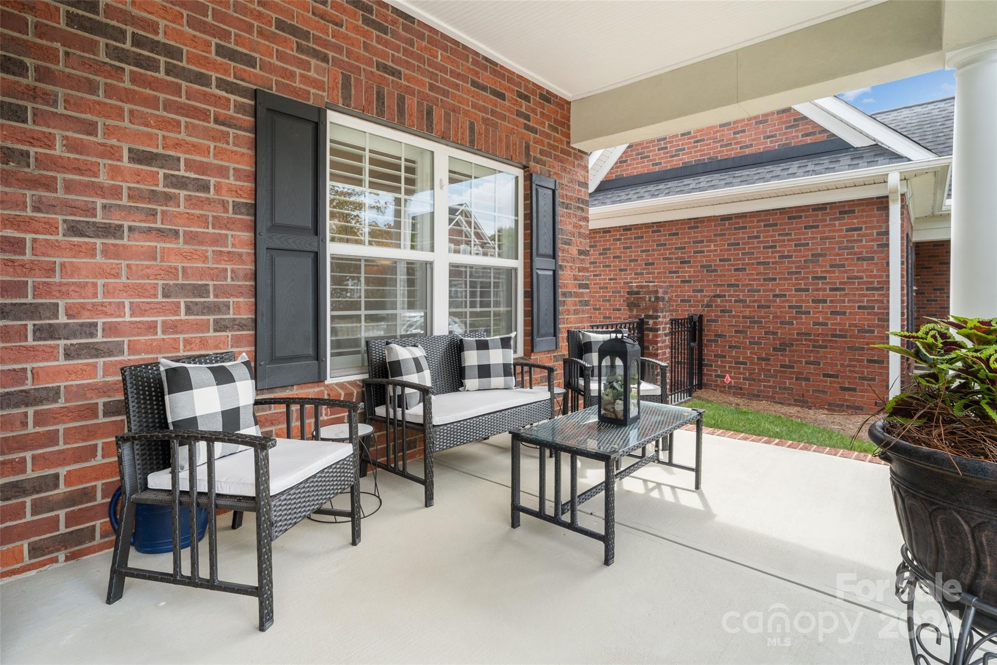 Augusta Place at Laurel Creek - Residential