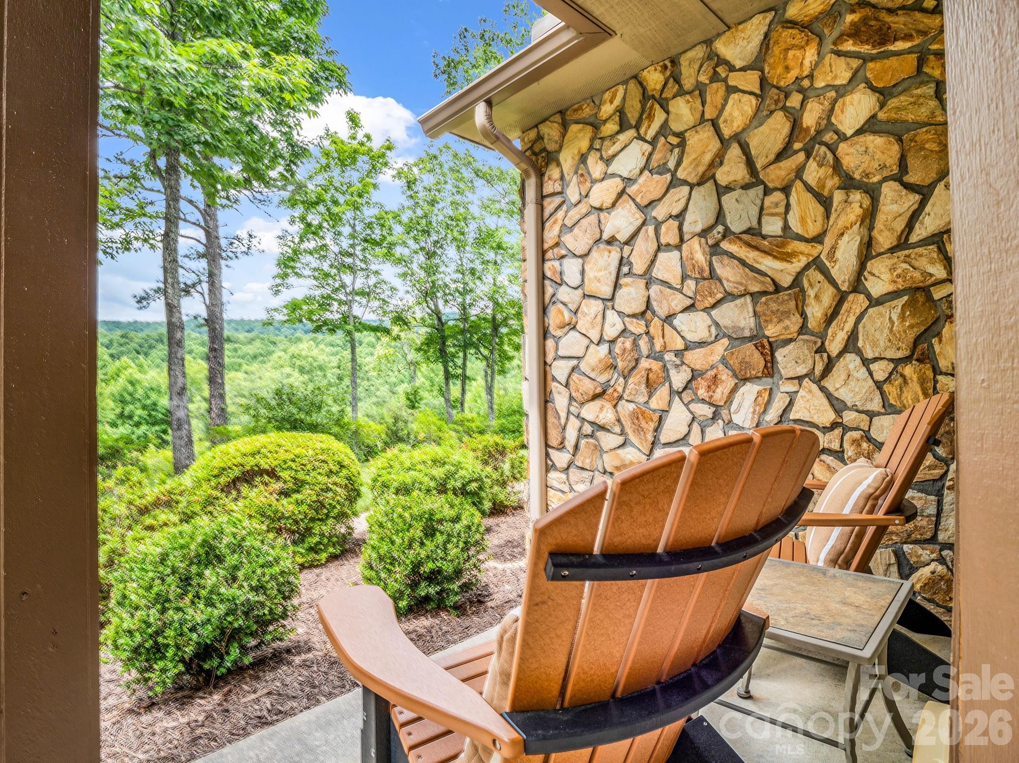 131 Arcadia Falls Way