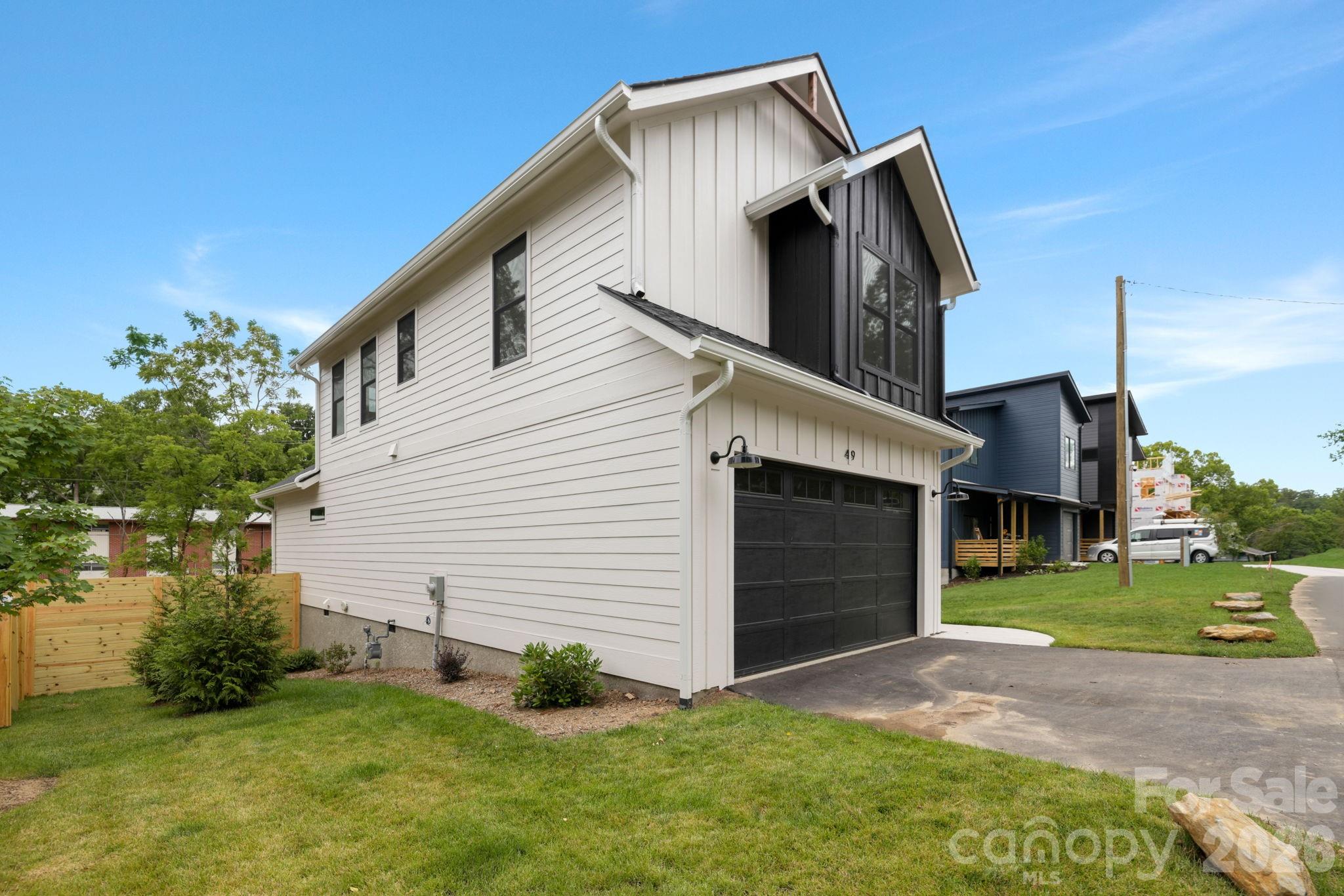 49 Johnson Drive 5