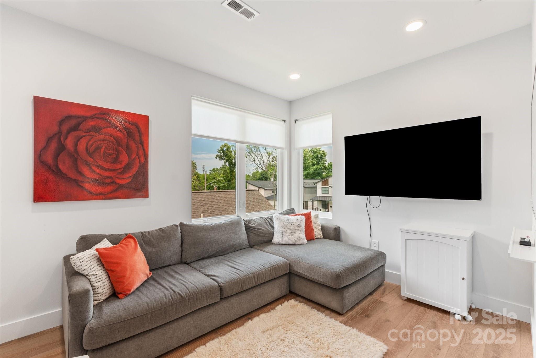 Oakhurst - Residential