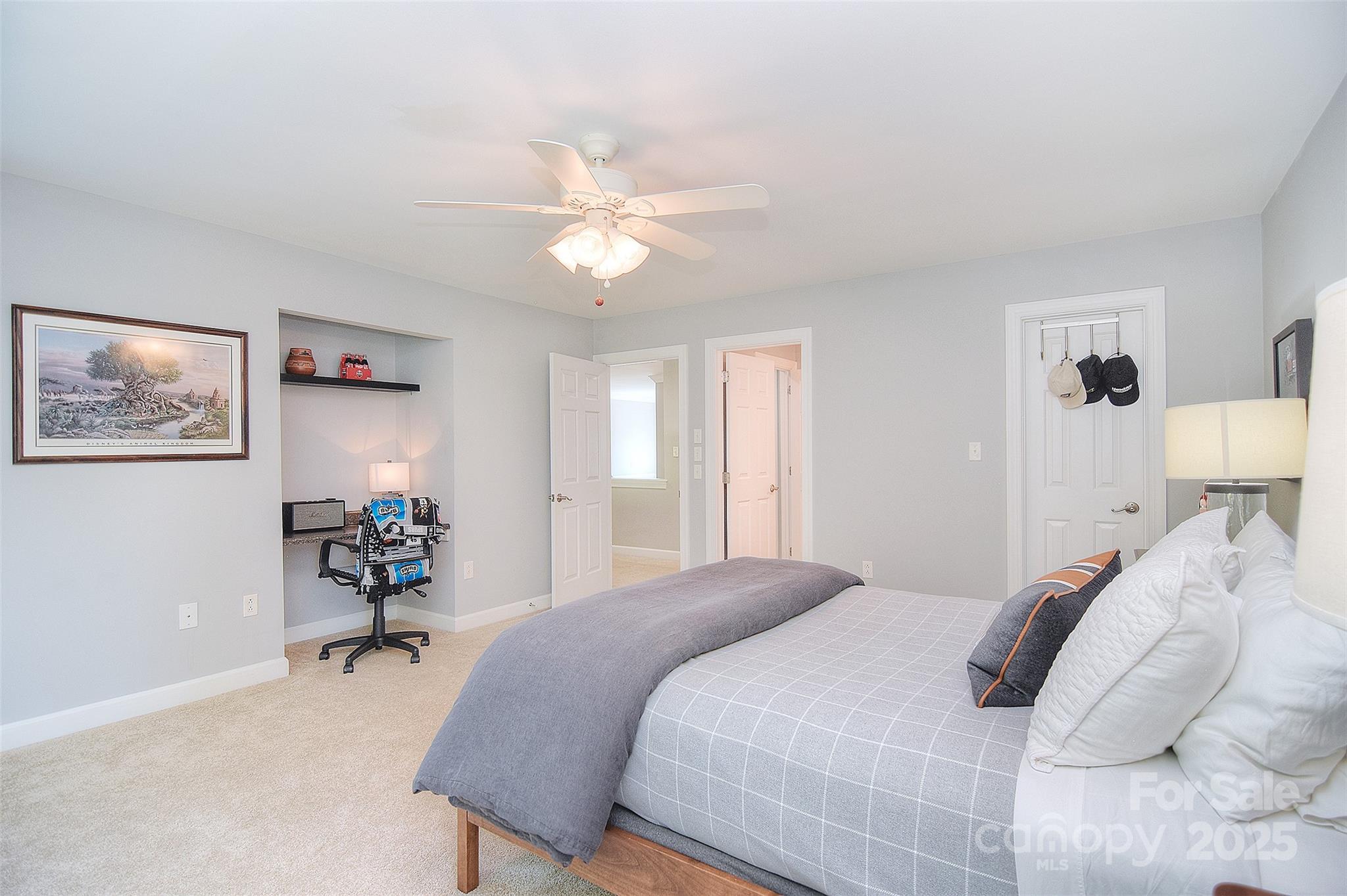 Diane Shores - Residential