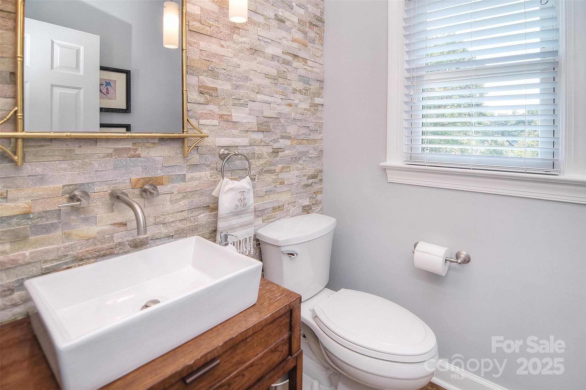 Diane Shores - Residential