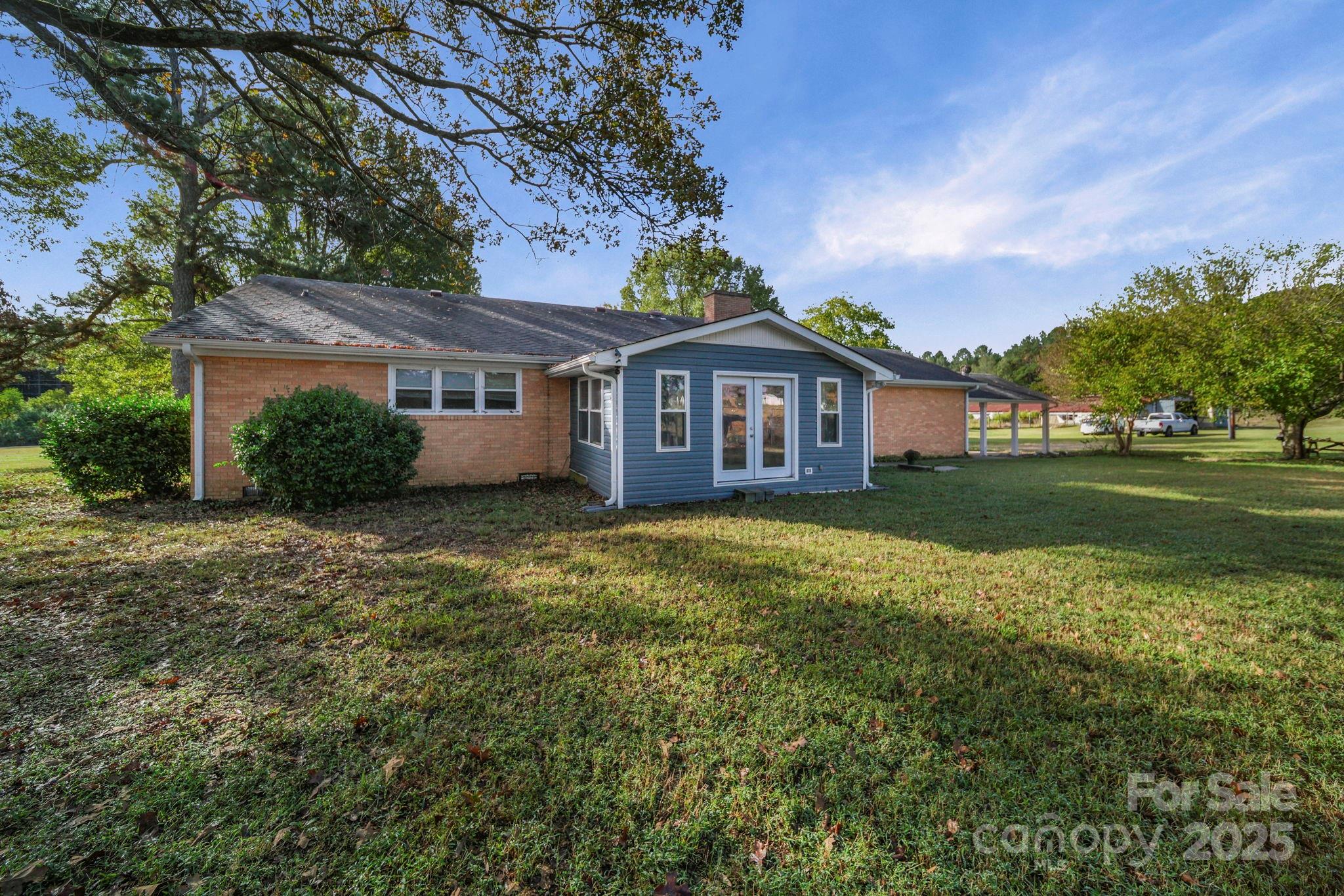 5221 Gilboa Road