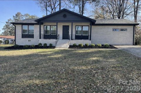 4605 Woodsong Lane Columbia SC 29210