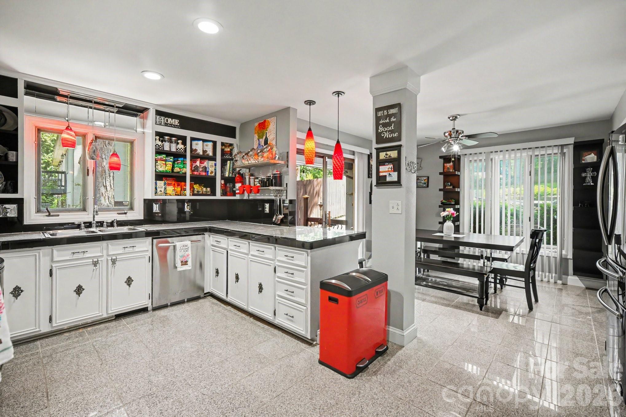 Ravenwood - Residential