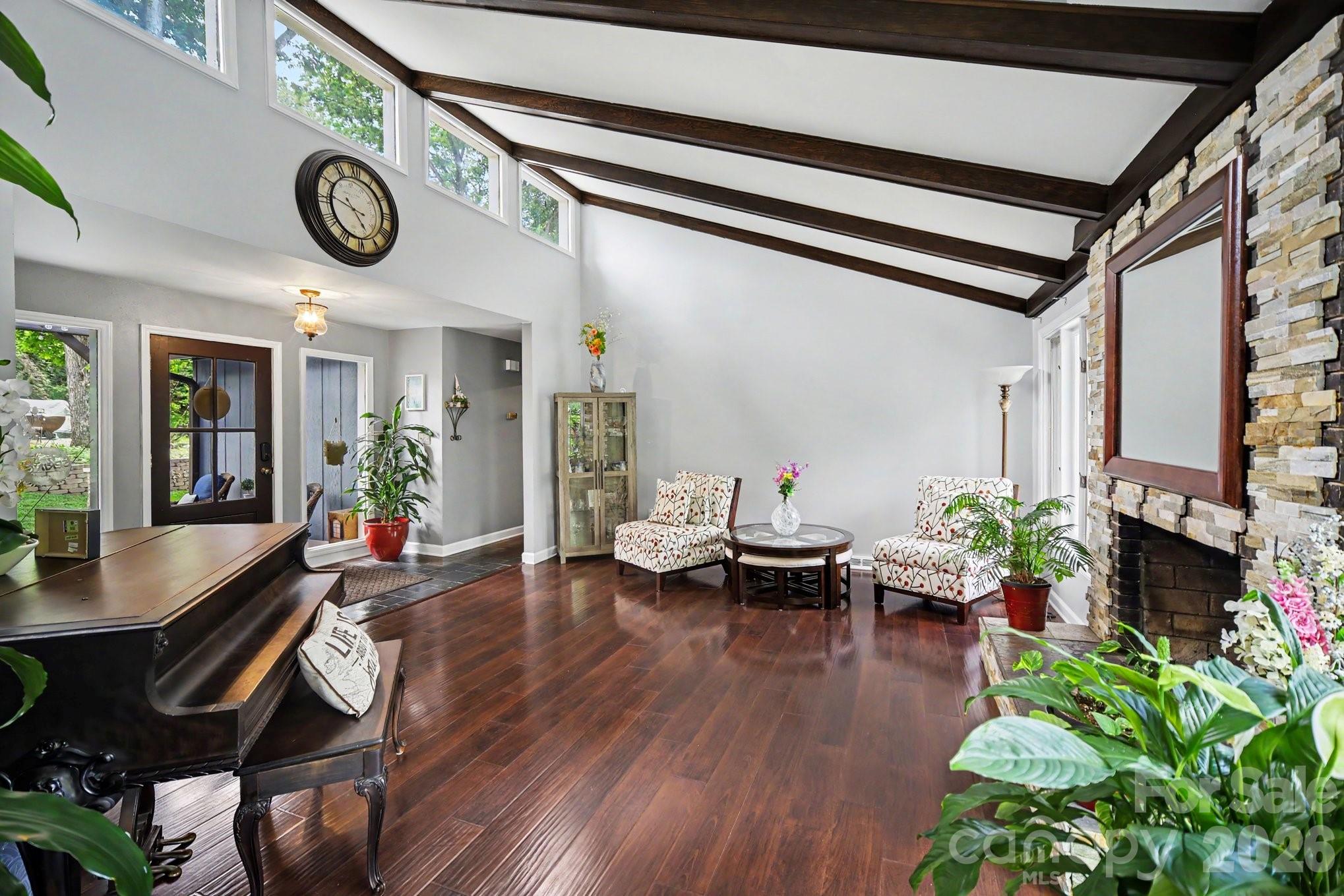 Ravenwood - Residential