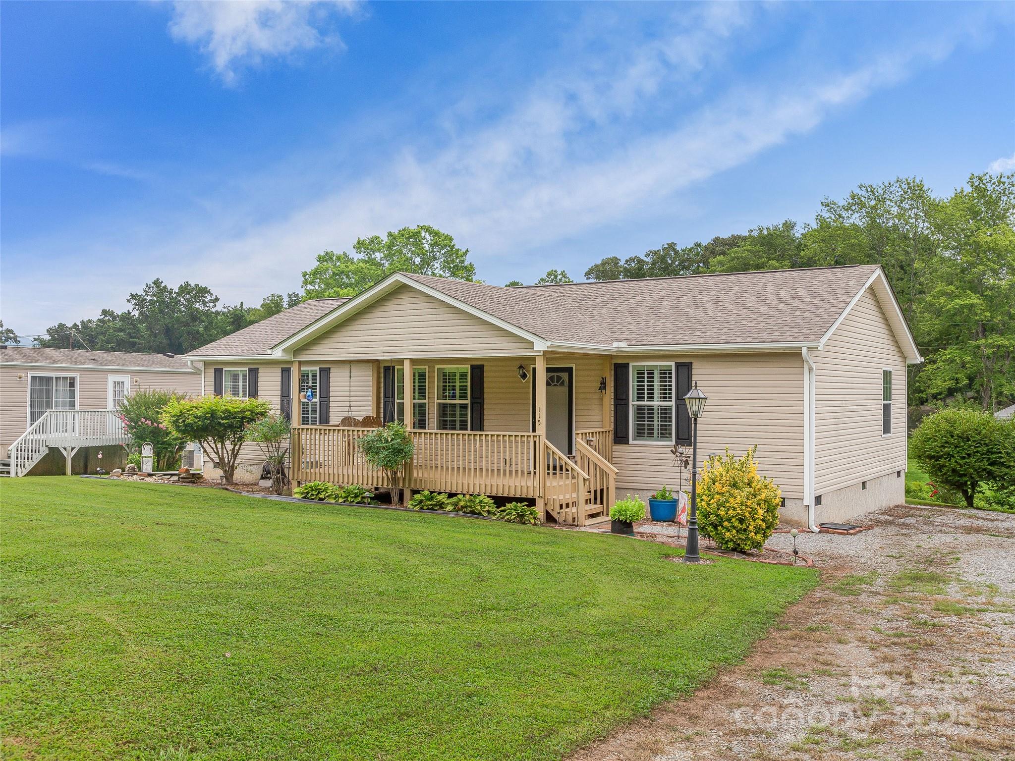 115 Ruth Whitaker Road